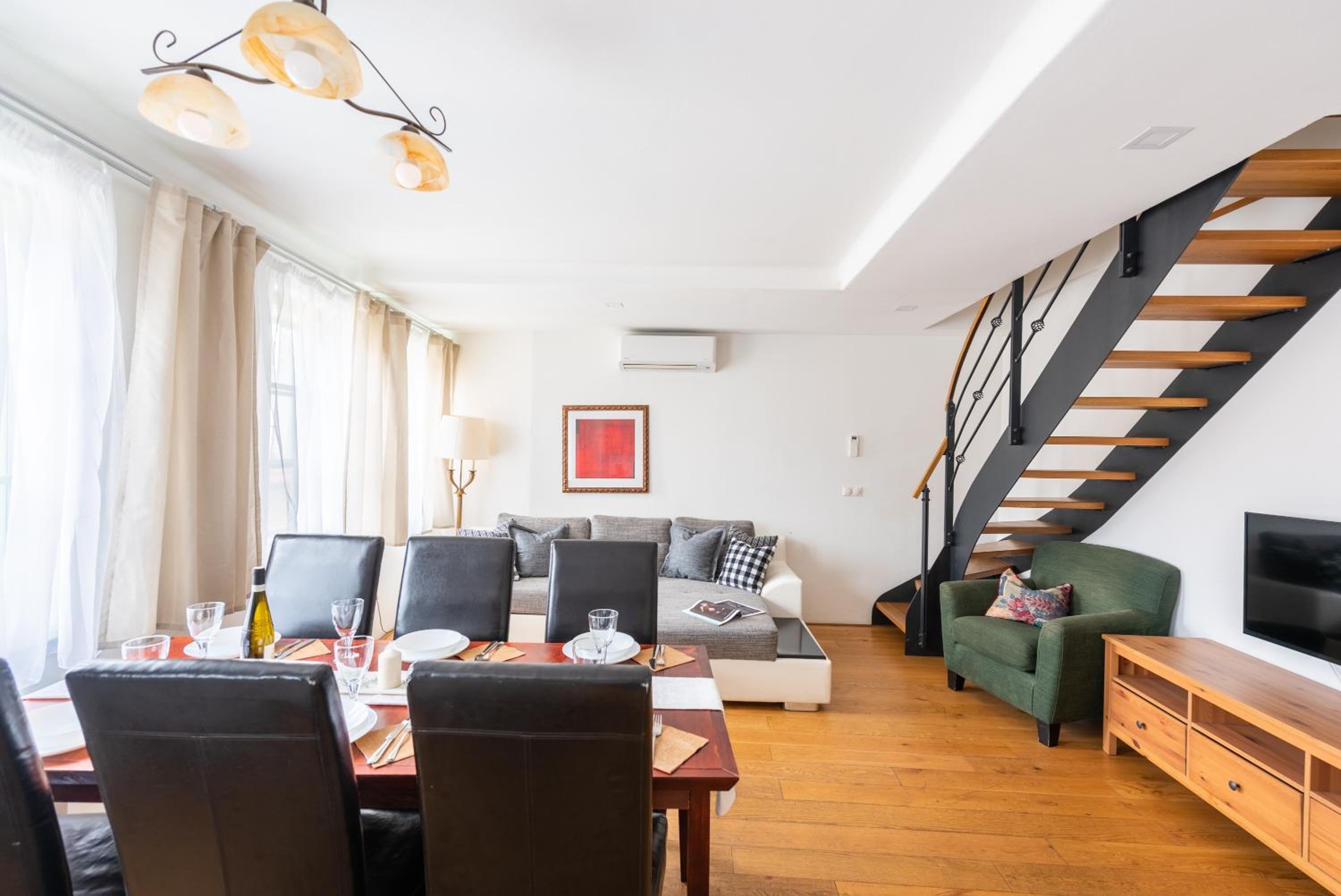 Nobles Apartments