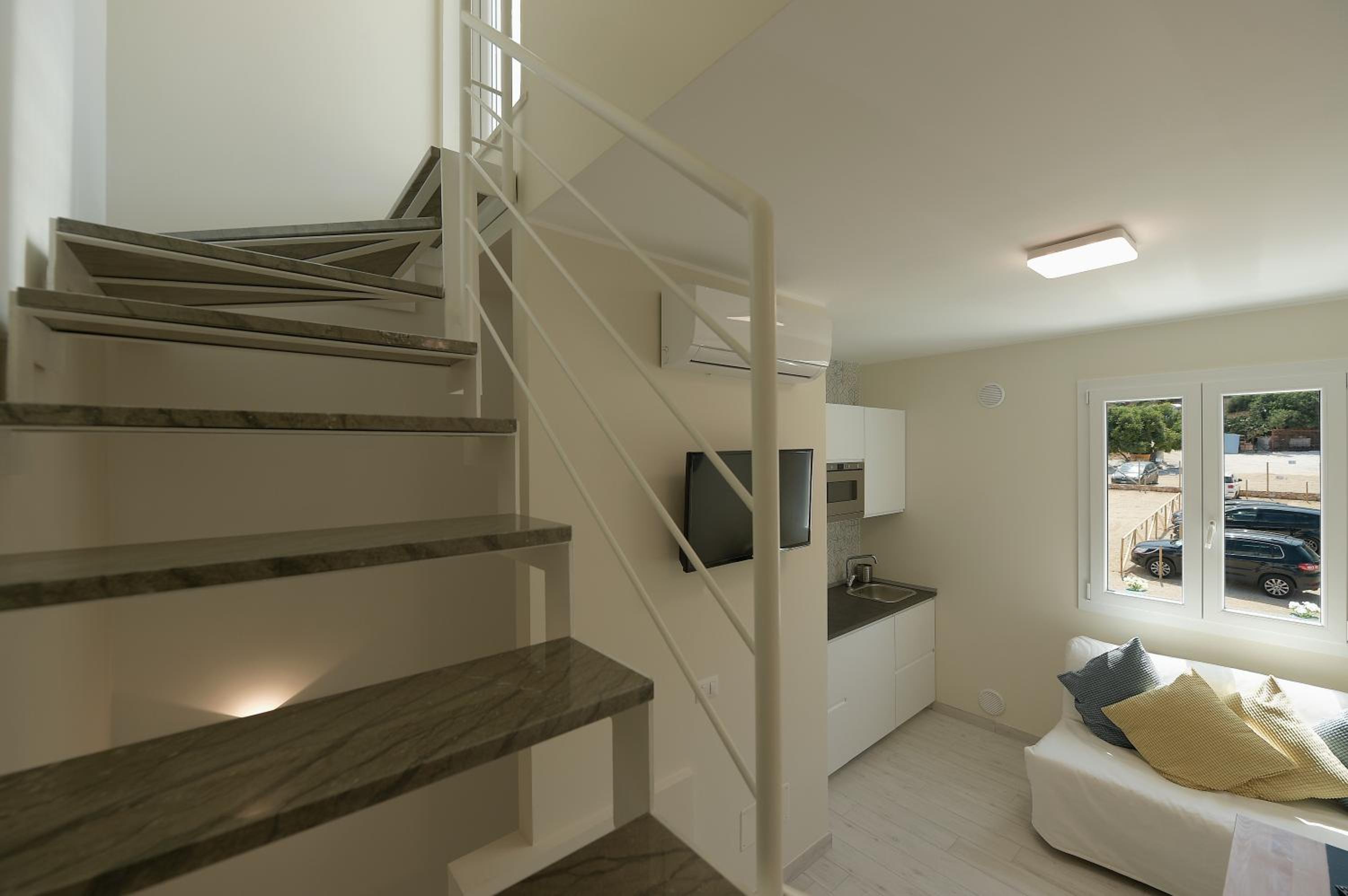 Isule Apartment & Terrace
