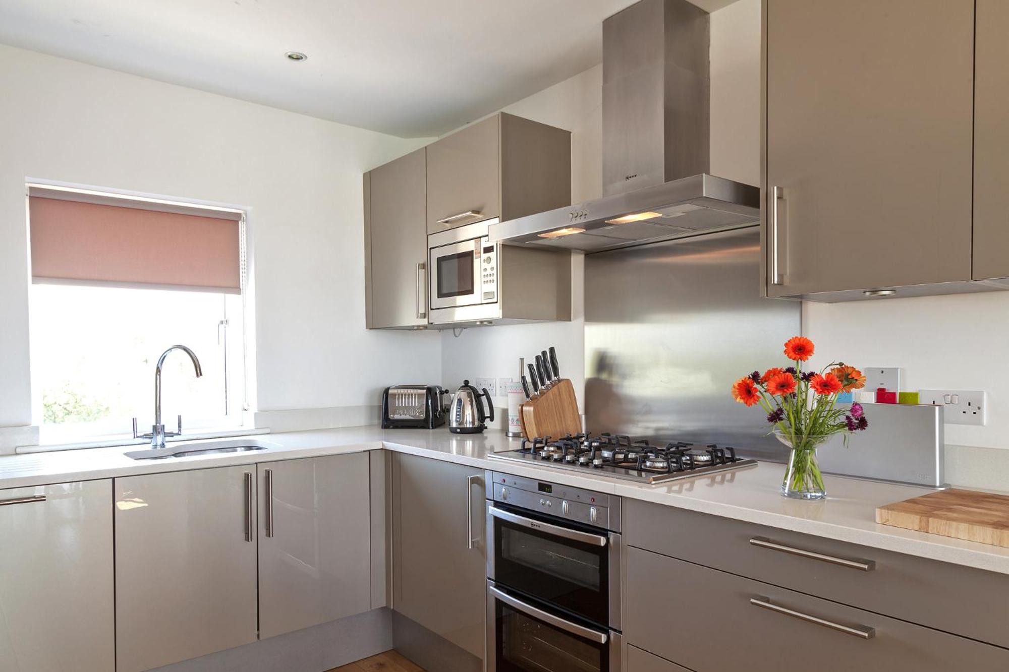 Lakeside property with a Spa on a nature reserve Woodlark HM30 view 2