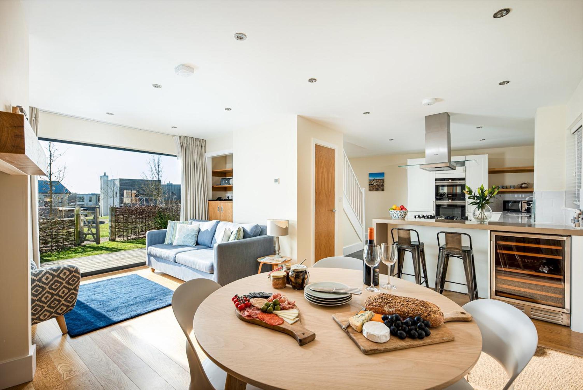 Luxury property with spa access on a nature reserve Hambury Cottage BV22 view 5