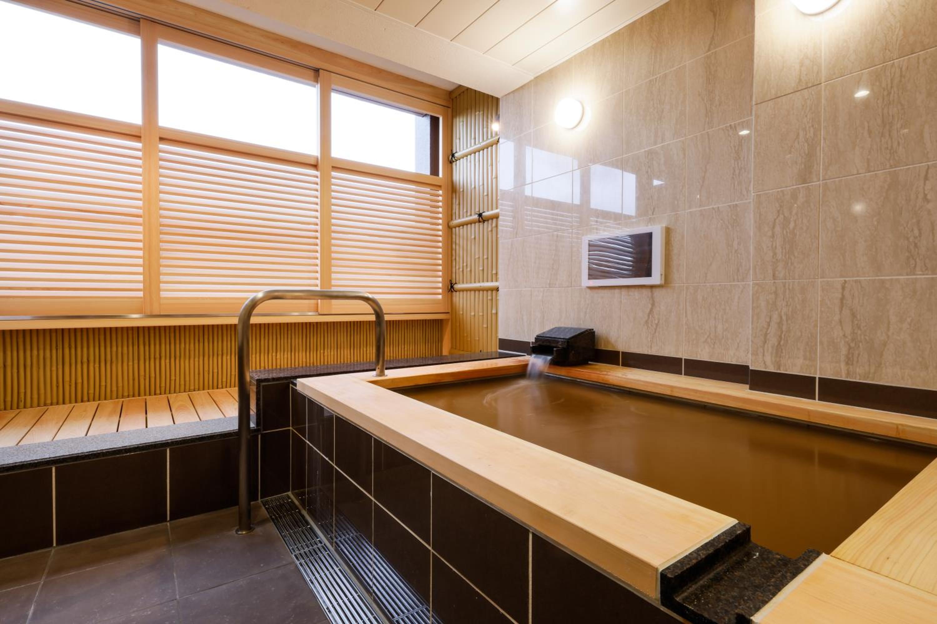 Arima Hot Spring Ryokan Hanamusubi