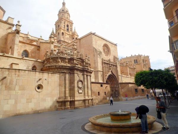 Catedral Plaza