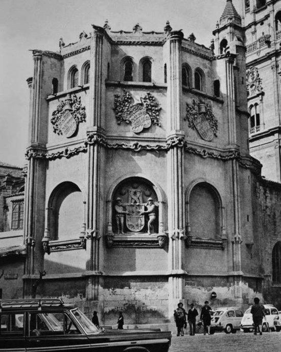 Catedral Plaza