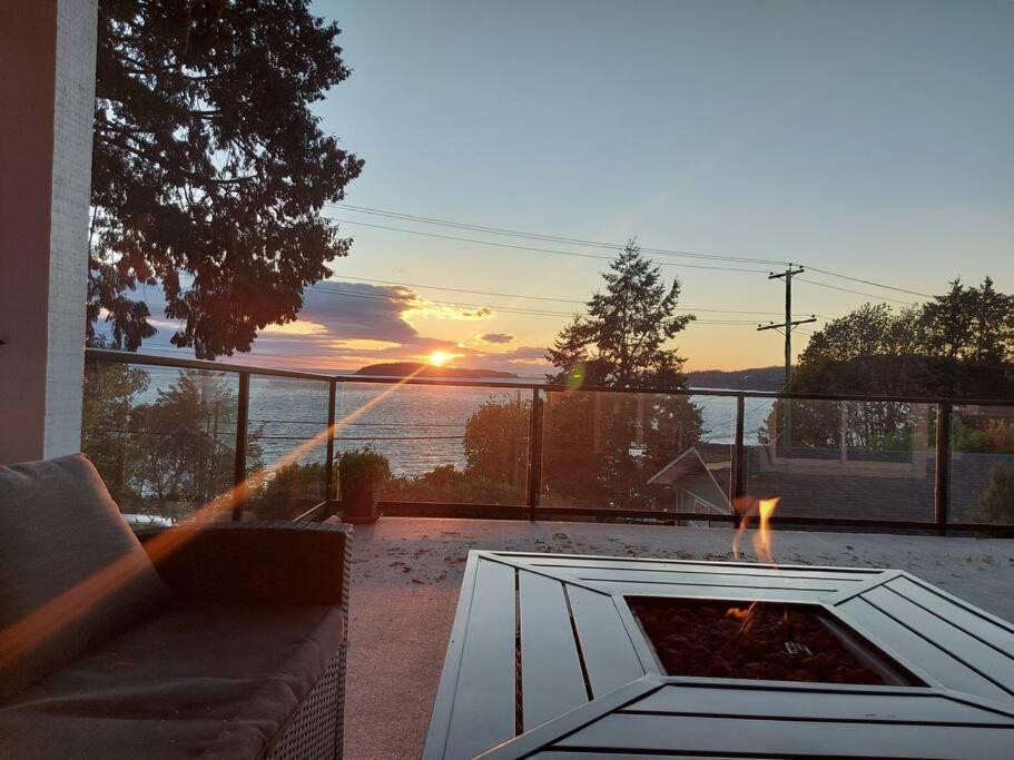 Relaxing 3bdr 2bth Home with Gorgeous View