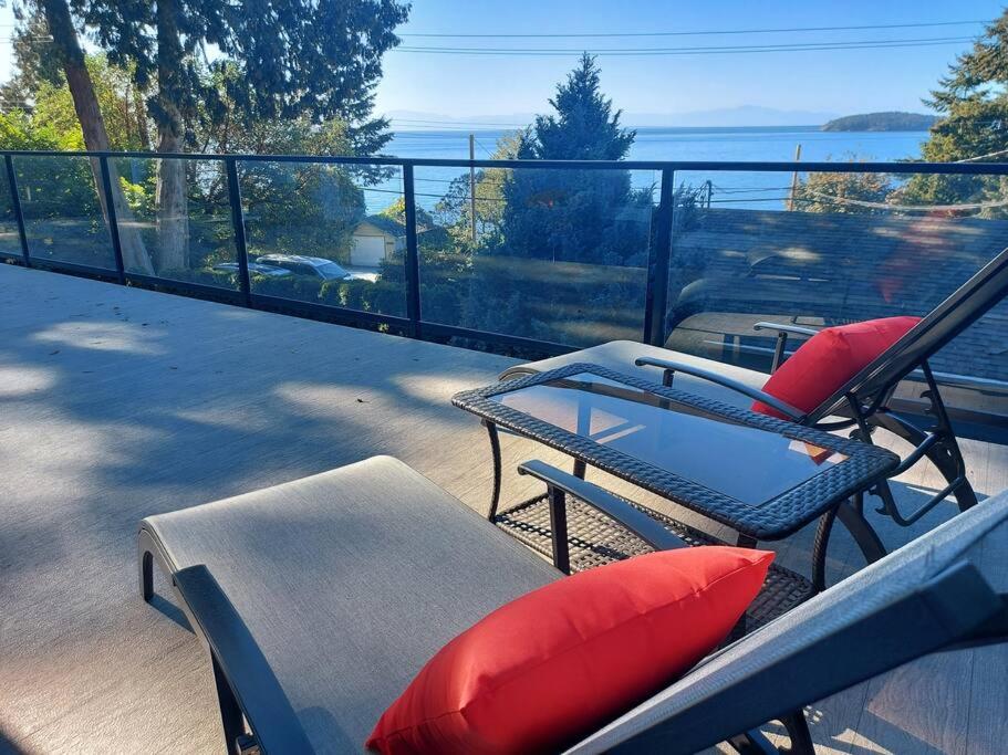 Relaxing 3bdr 2bth Home with Gorgeous View