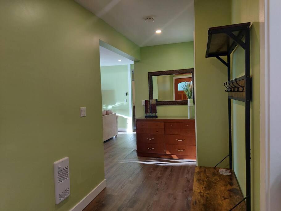 Relaxing 3bdr 2bth Home with Gorgeous View