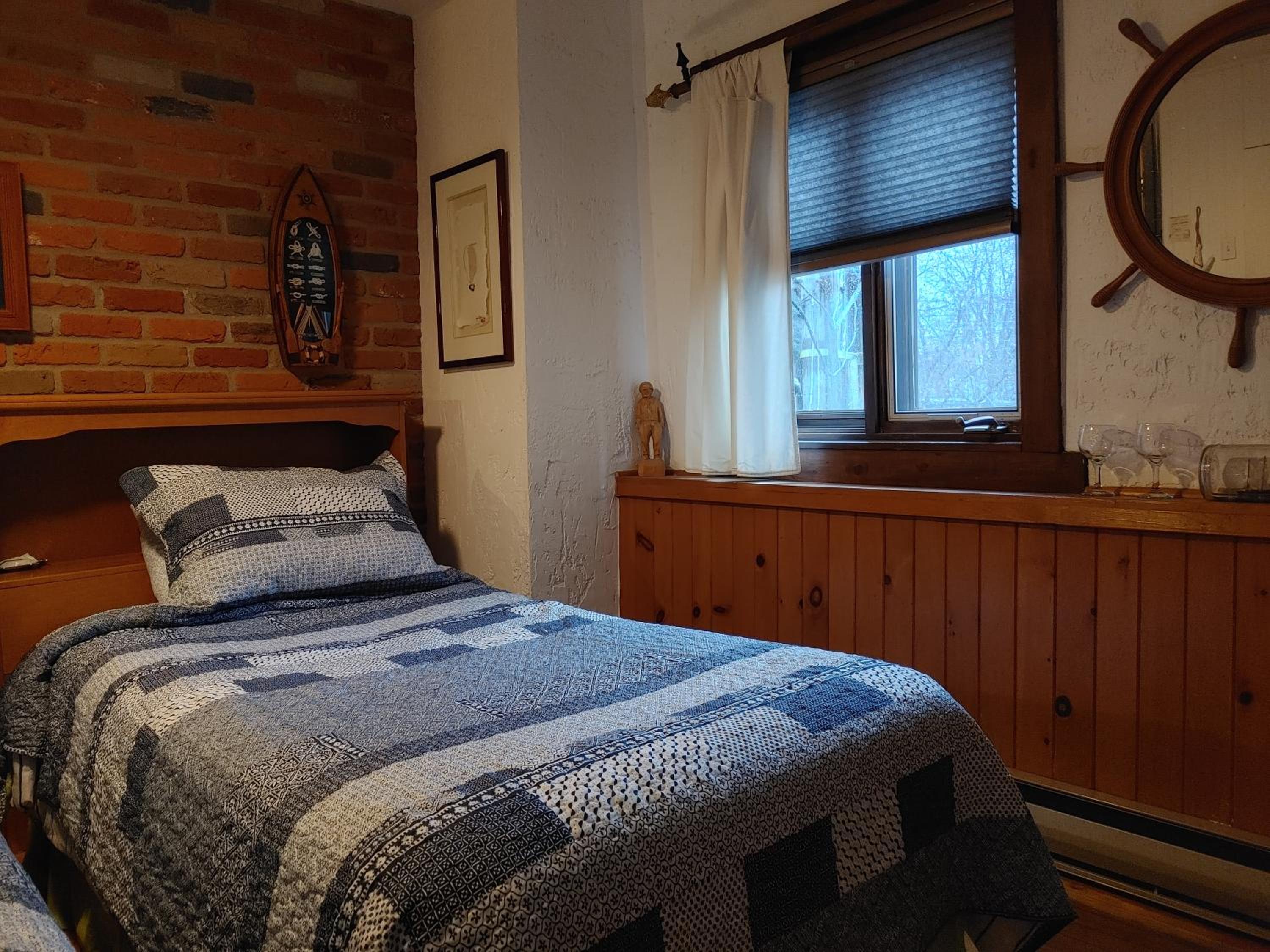 Guesthouse Refuge du Poète Montreal-Longueuil