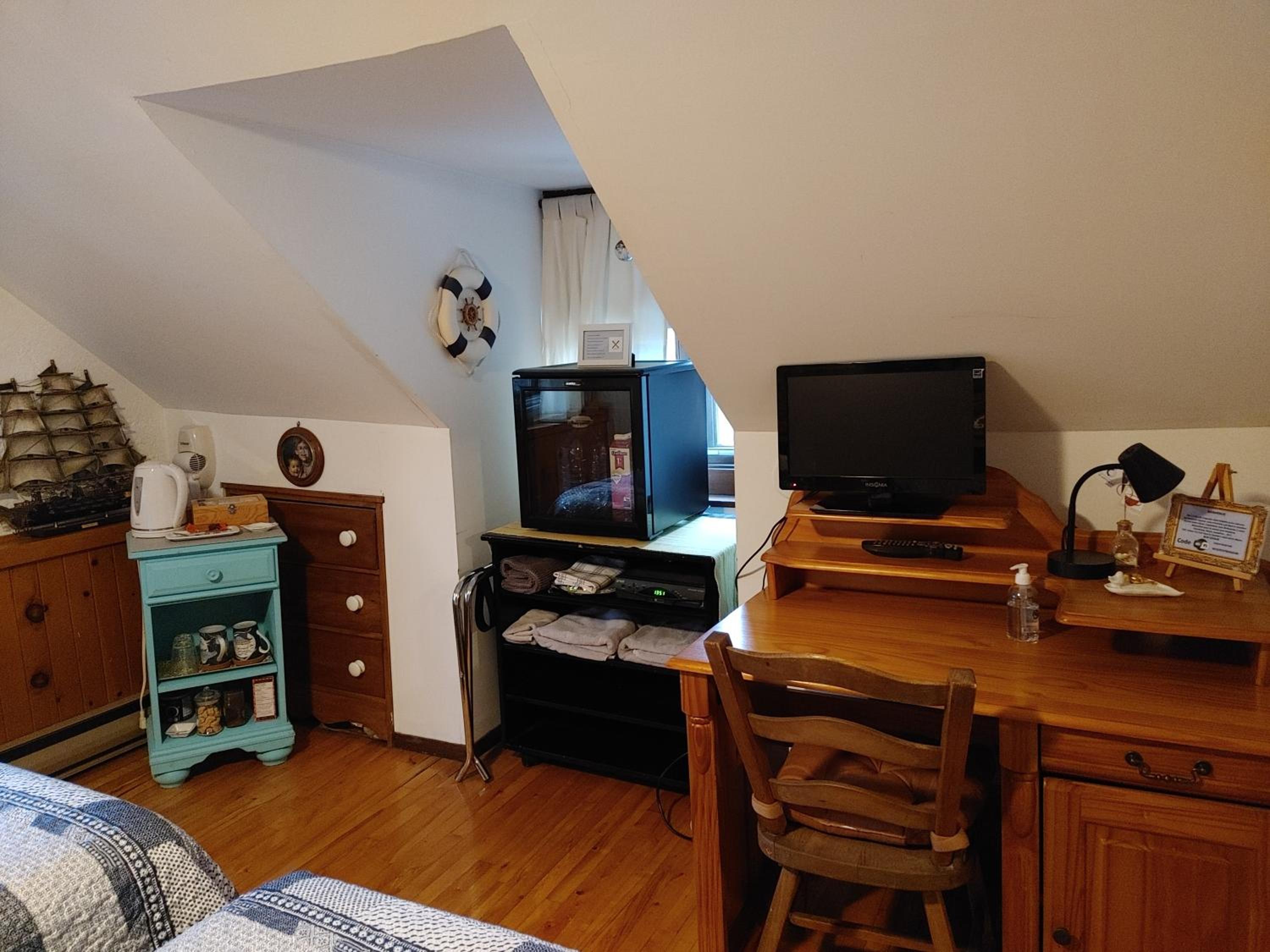 Guesthouse Refuge du Poète Montreal-Longueuil