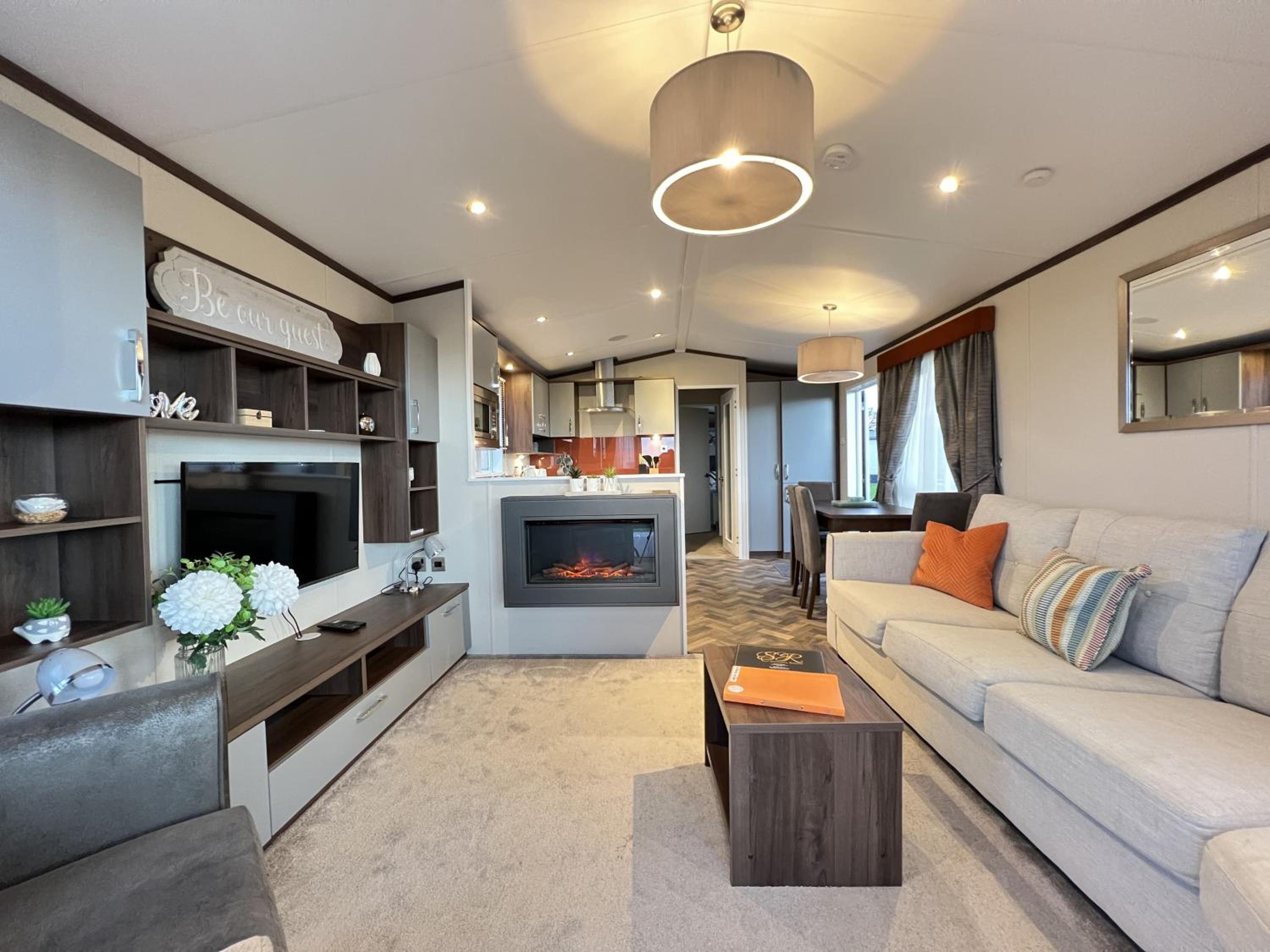 The Coorie Neuk Hot Tub Lodge 34 Cameron, St Andrews view 4
