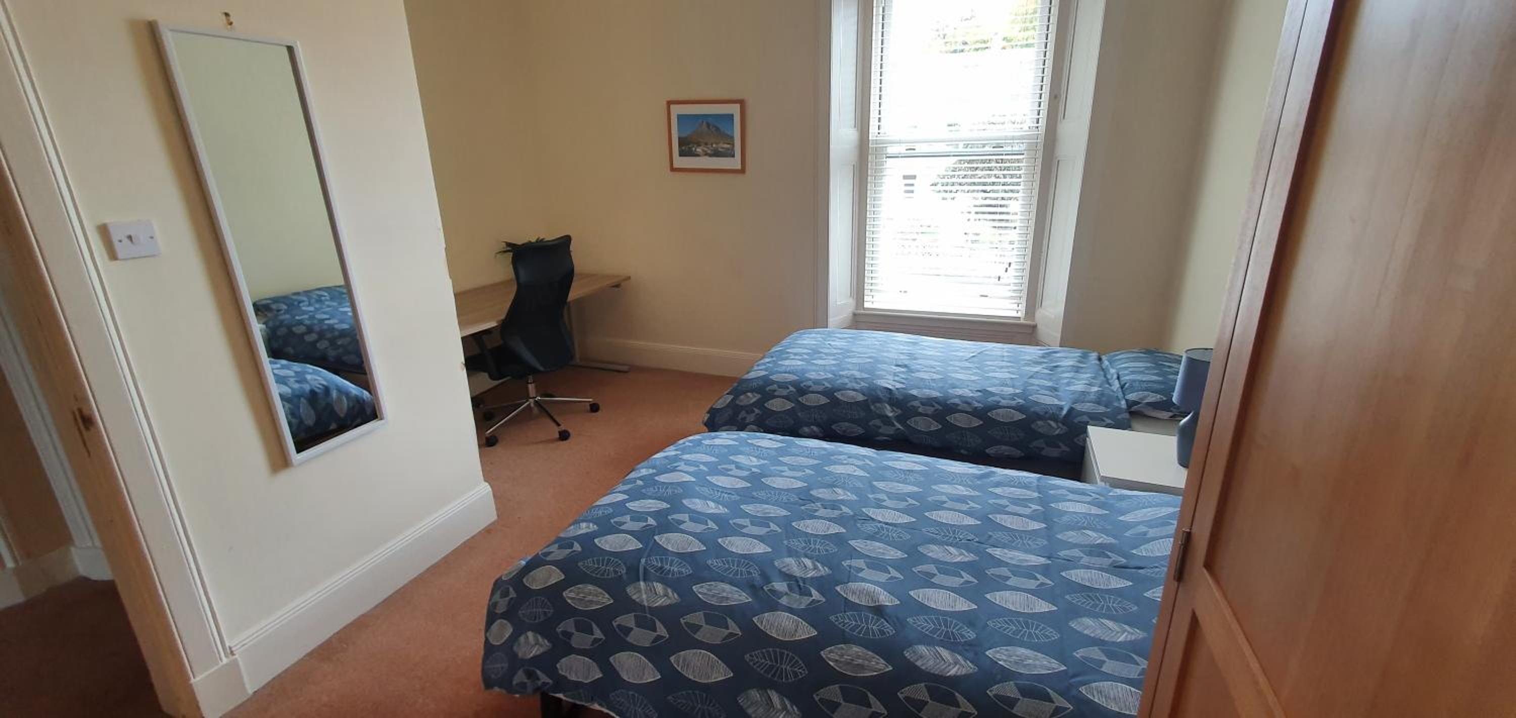 Lovely property in Central Broughty Ferry, Dundee view 3