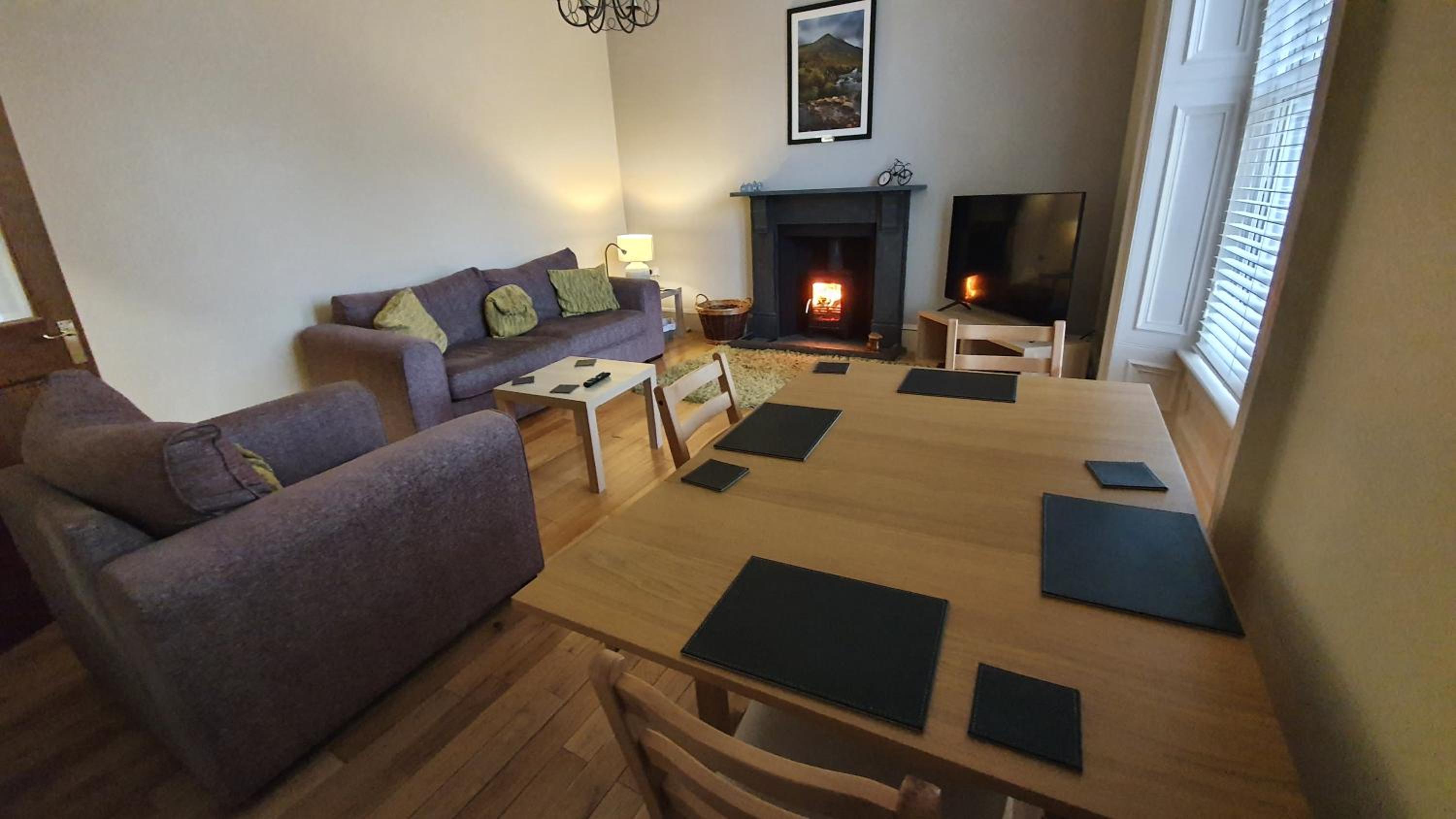 Lovely property in Central Broughty Ferry, Dundee view 4