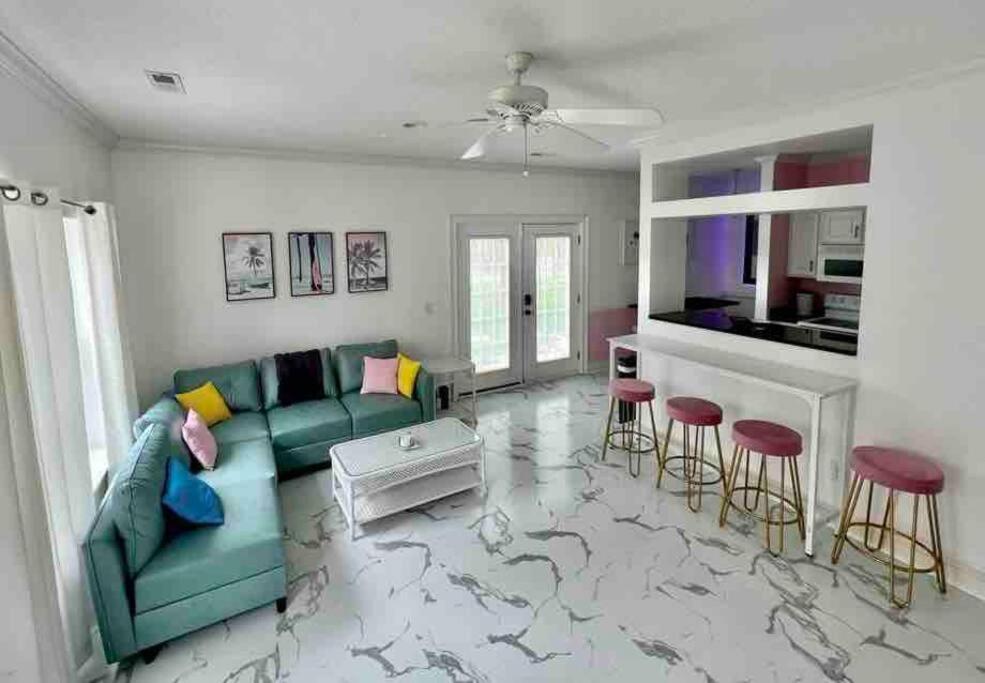 Lovely Home Near Myrtle Beach view 2