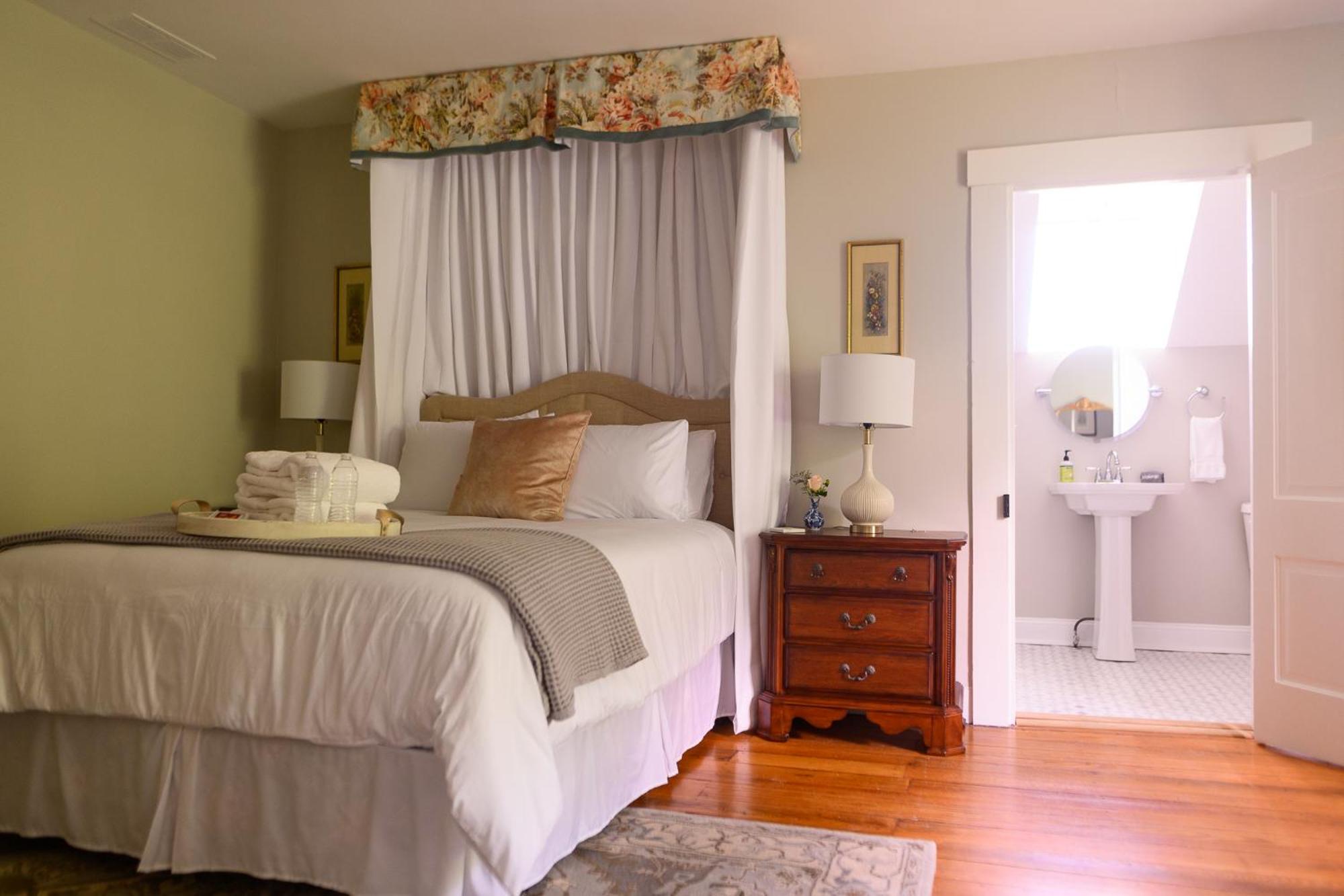 Rose Hill Inn - Property Image 74