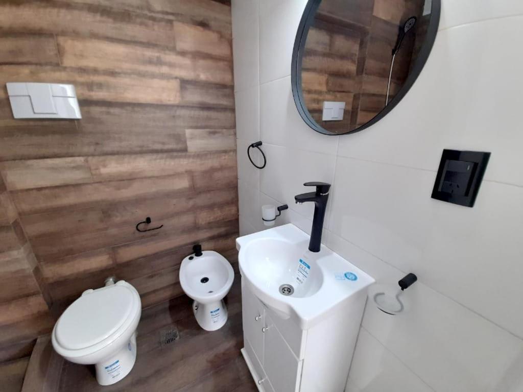 Depto monoambiente nuevo reciclado, excelente ubicación Alberti 2208