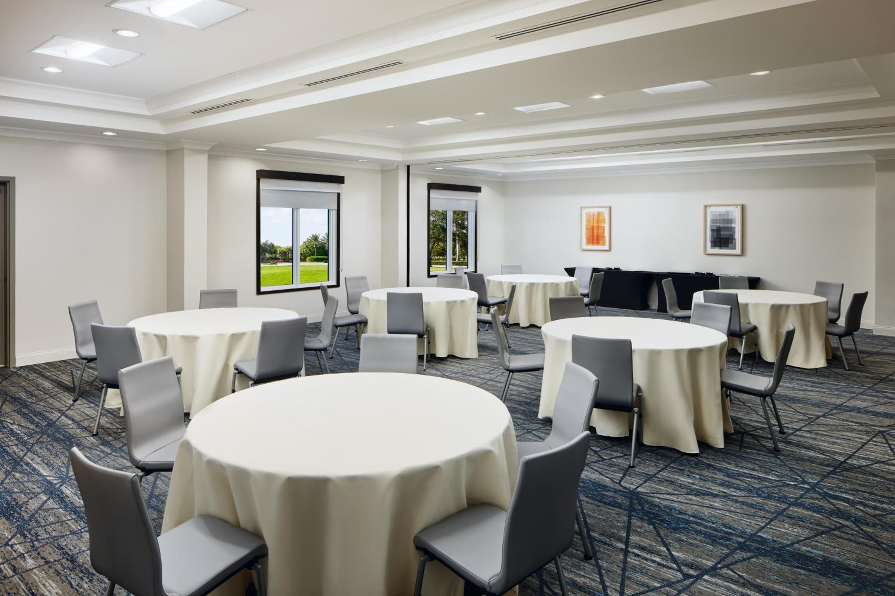 West Palm Beach Vacations - Holiday Inn Express Hotel  Suites Port St. Lucie West, an IHG Hotel - Property Image 44