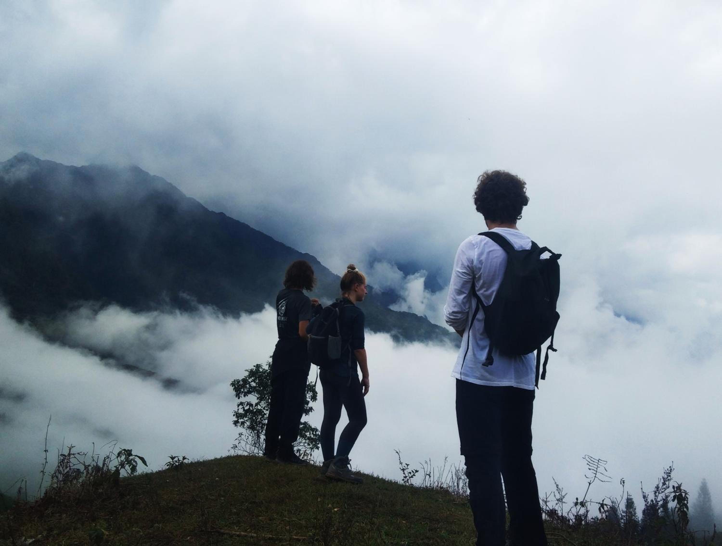 River mountain view homestay