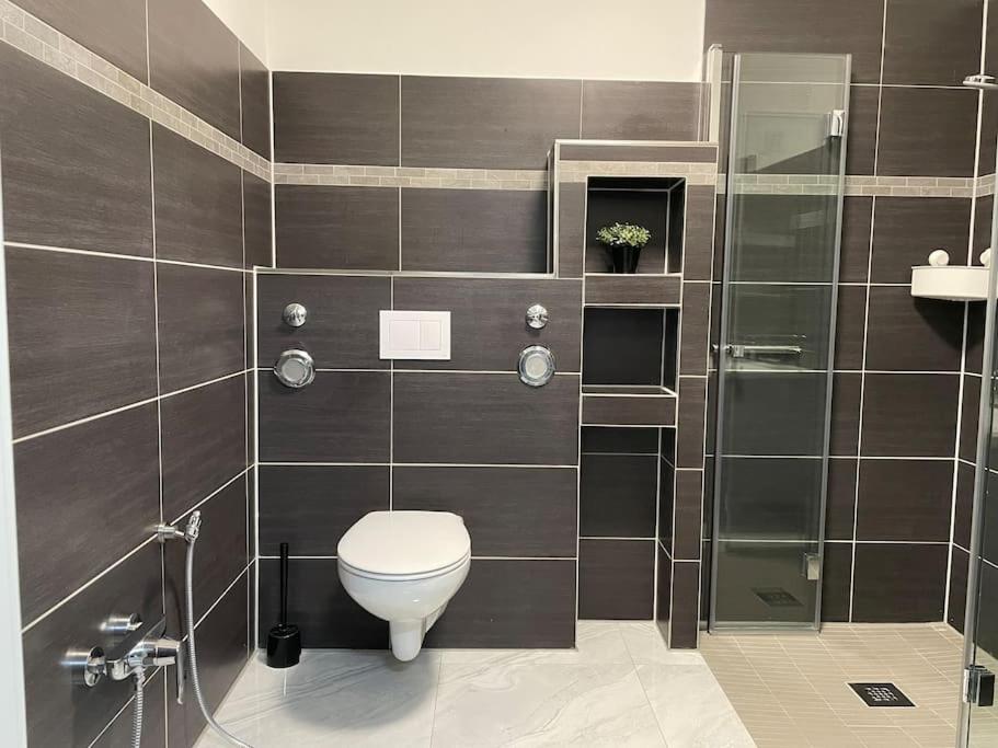 Fully equipped apartment 3 rooms 5 Bed