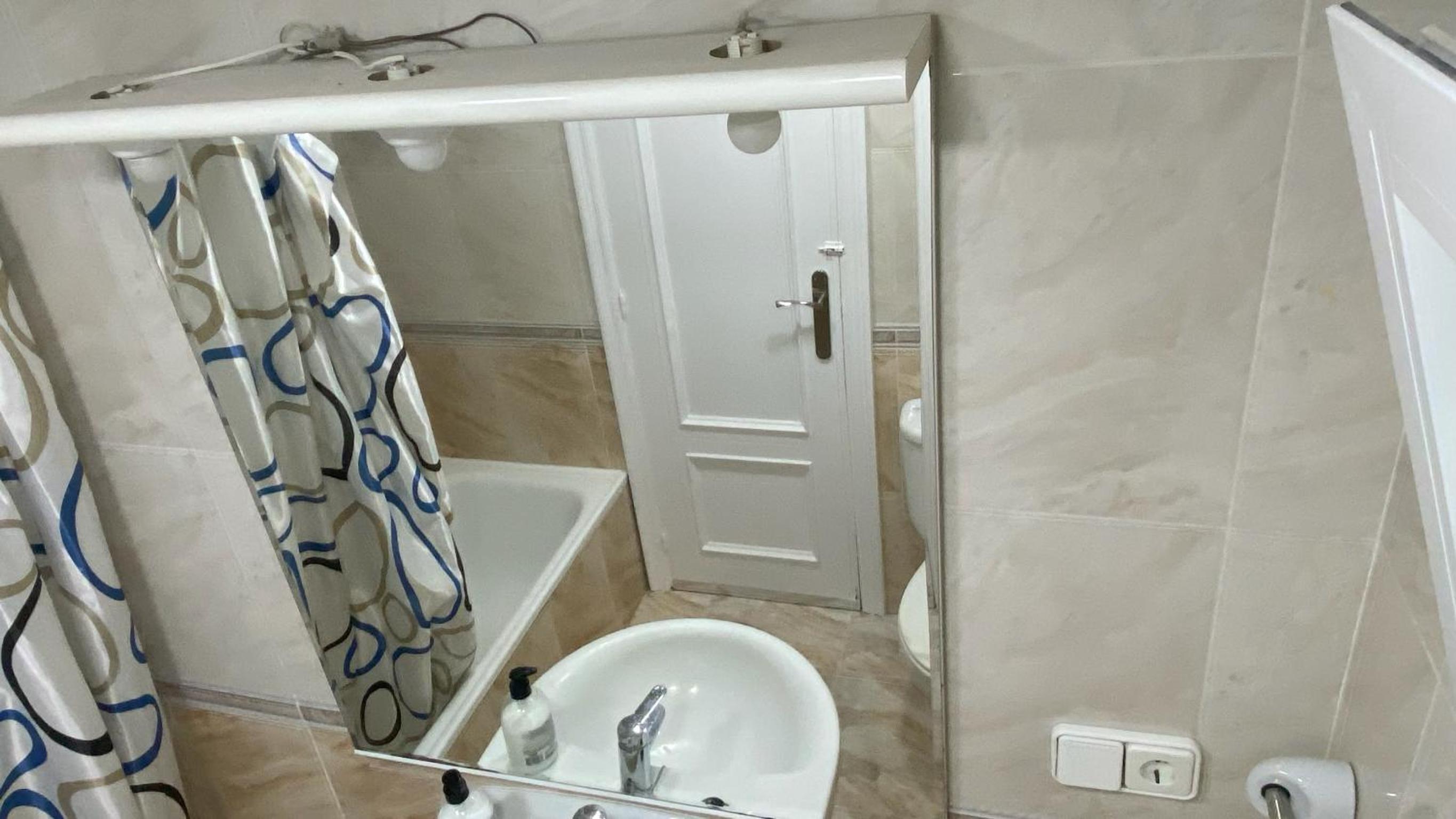 SOLYMAR LEVANTE Apartamento Completo con Piscina y Parking Comunitario