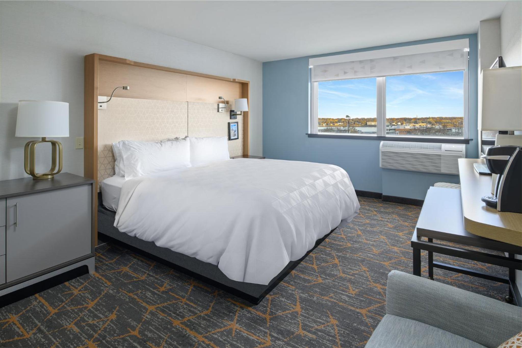 Portland Vacations - Holiday Inn Portland-By the Bay, an IHG Hotel - Property Image 47