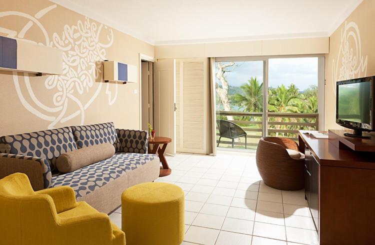 Holiday Inn Resort Vanuatu by IHG view 4