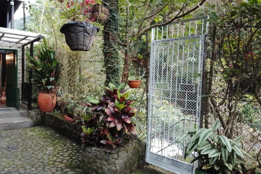 Chalet al lado del rio Pance