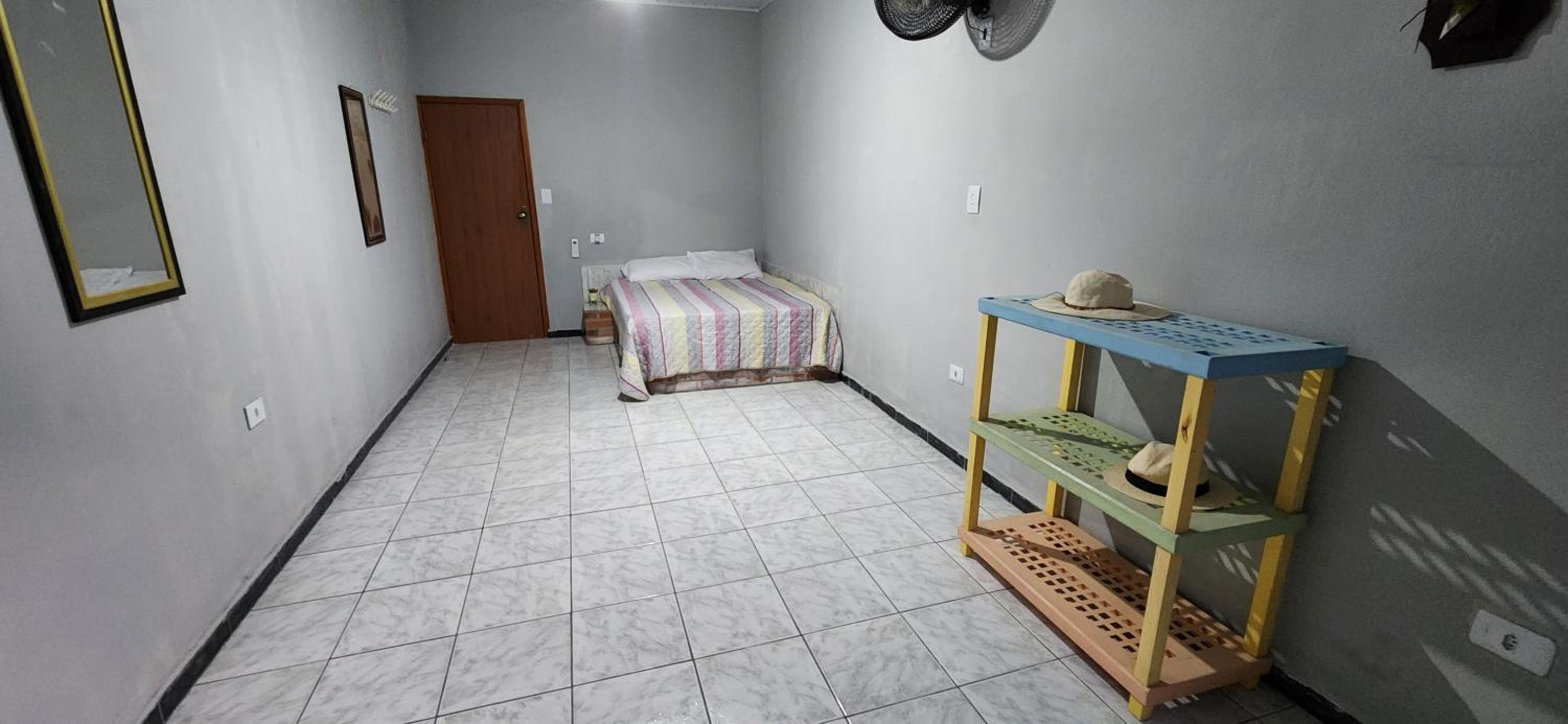 Casa Abade - 4 Quartos - Excelente Localização