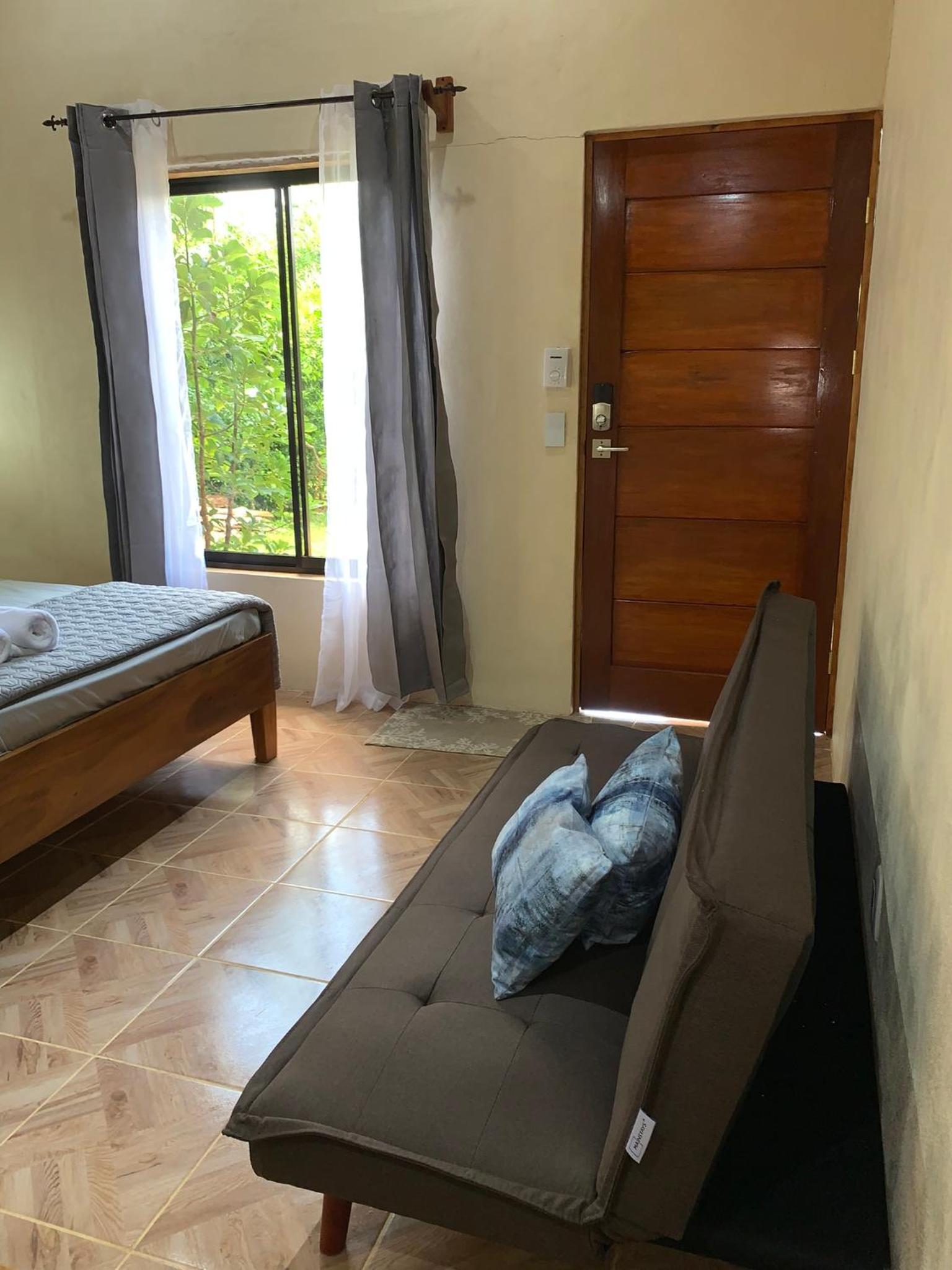 Apartamento Entero El Guanacaste con Piscina Compartida