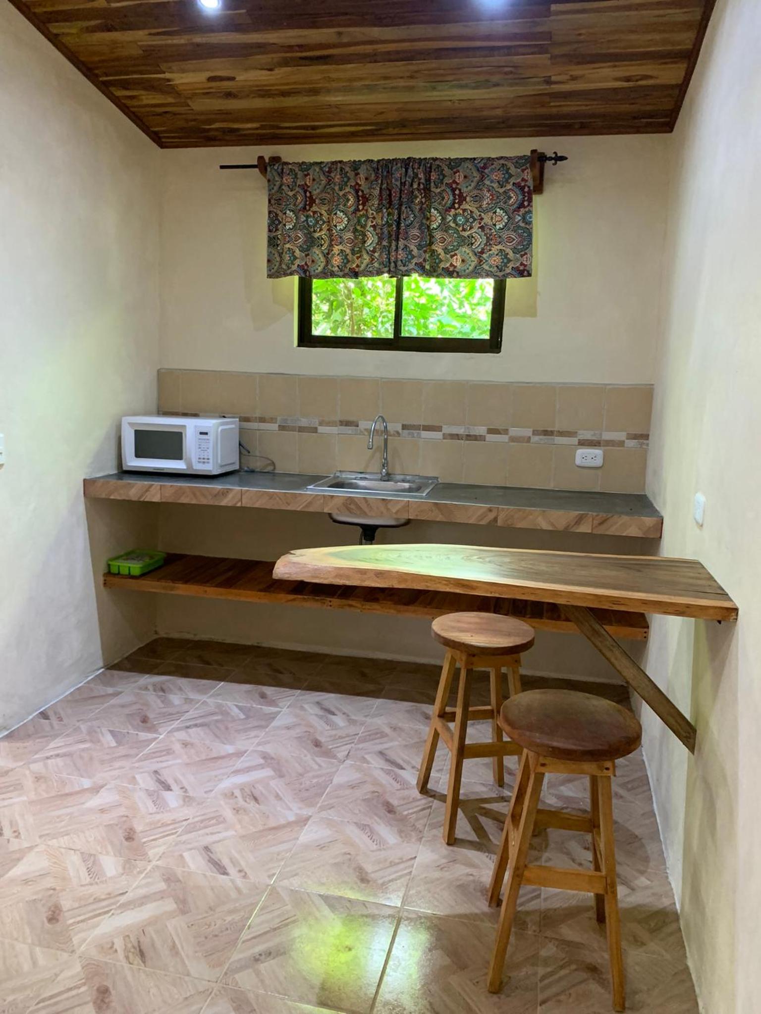 Apartamento Entero El Guanacaste con Piscina Compartida