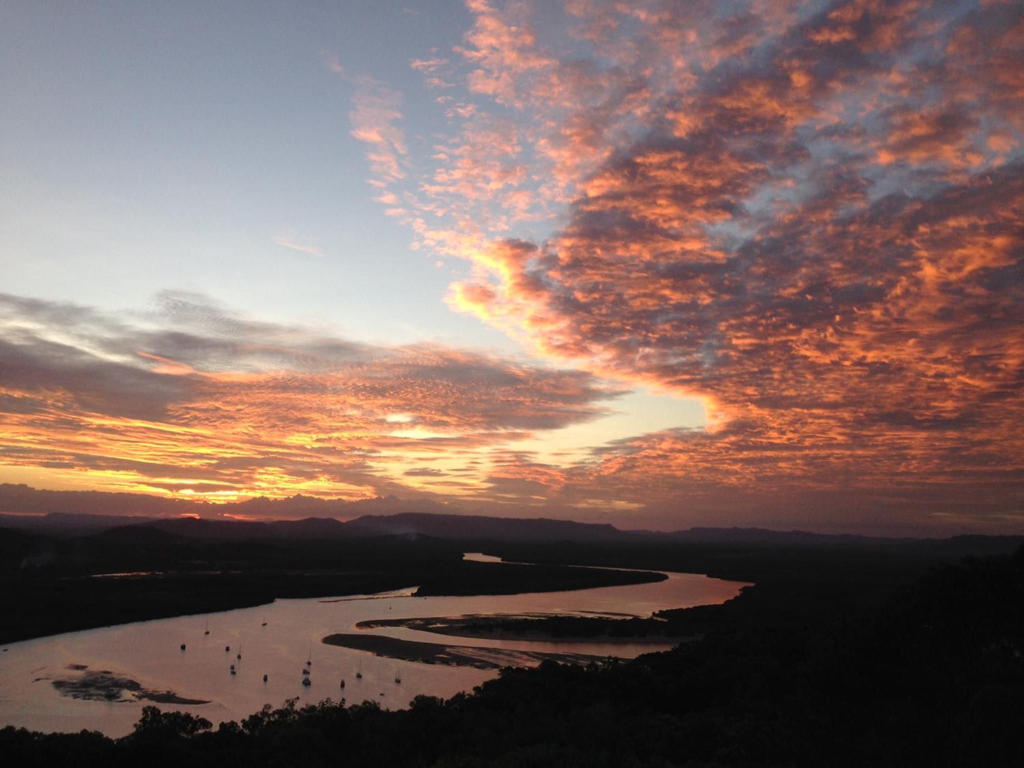The Frangipani Suite - One bedroom apartment in Cooktown