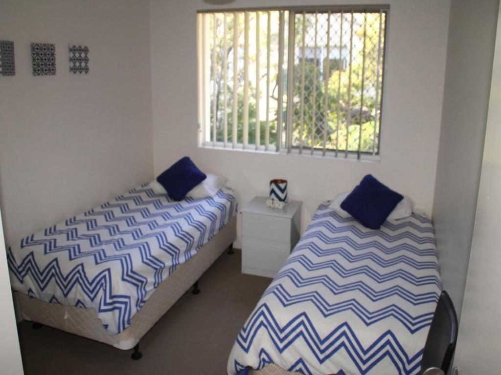 Paradise Grove - Hosted by Burleigh Letting