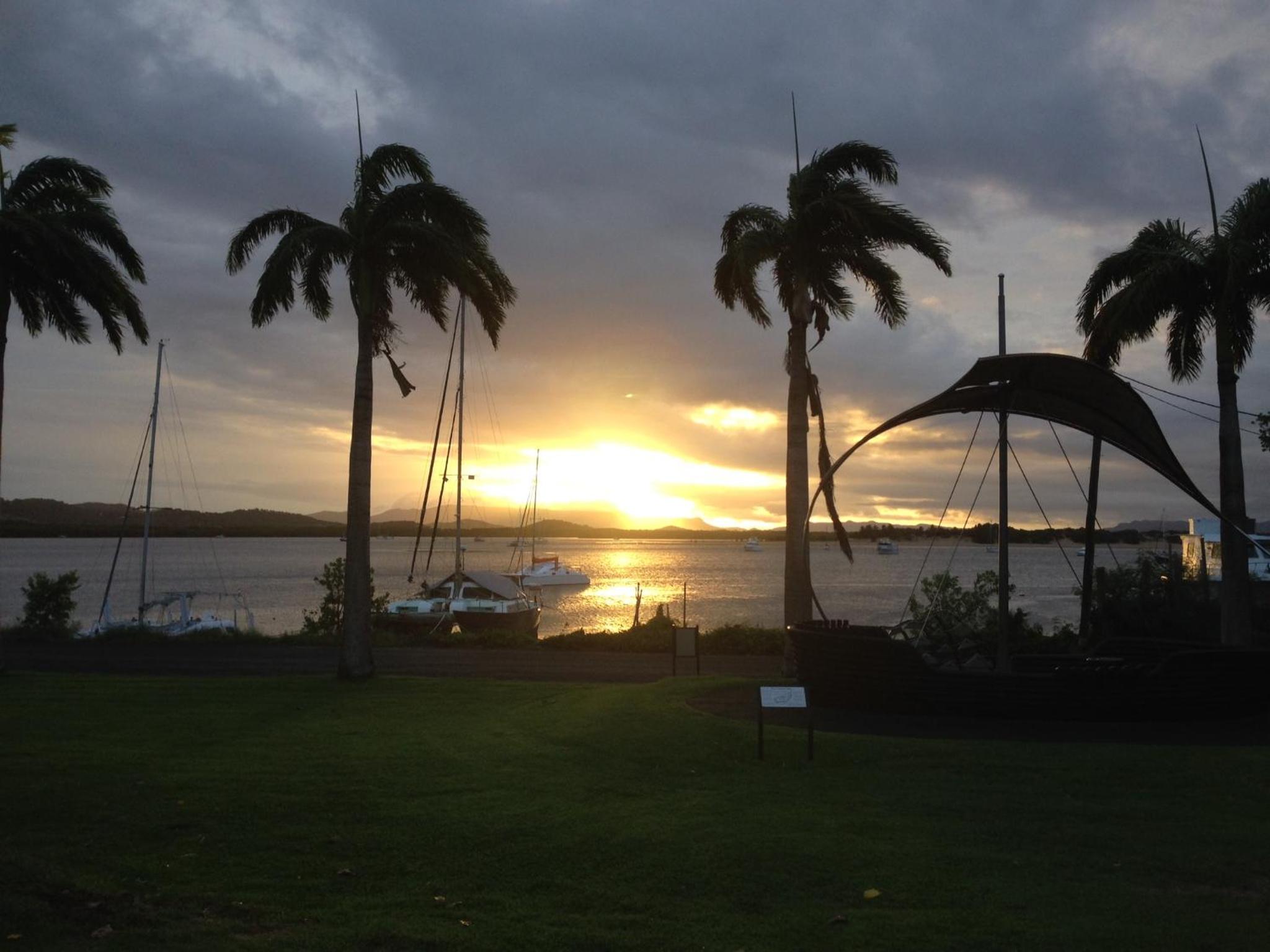 The Frangipani Suite - One bedroom apartment in Cooktown