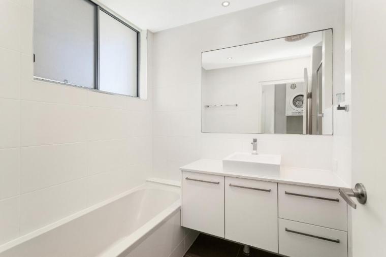 Teenamara - Hosted by Burleigh Letting
