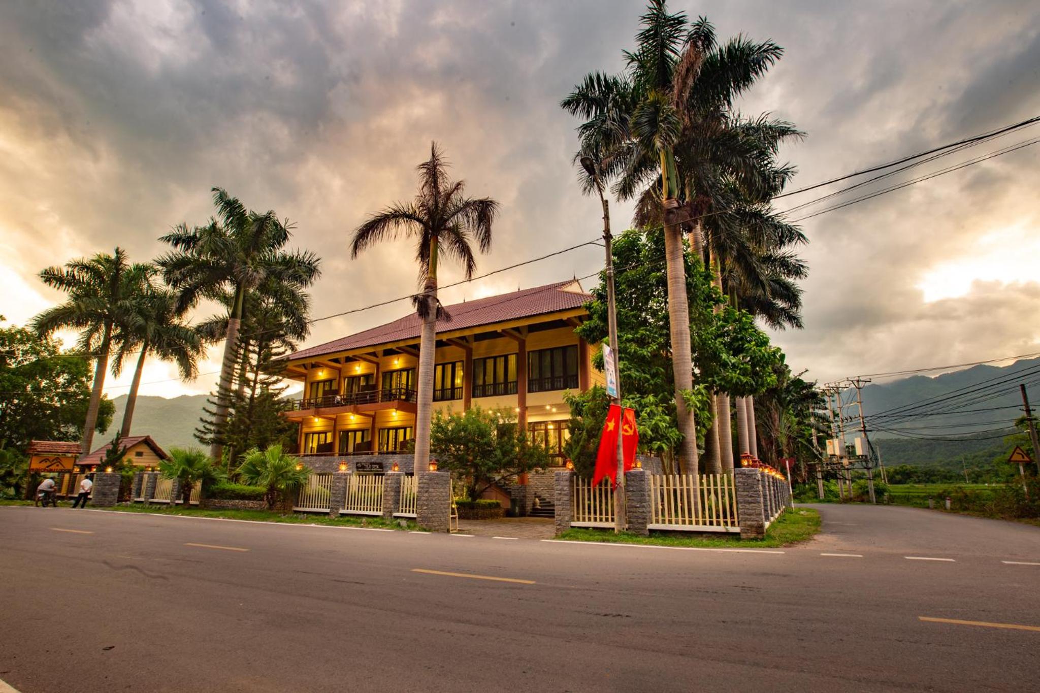 Mai Chau Lodge