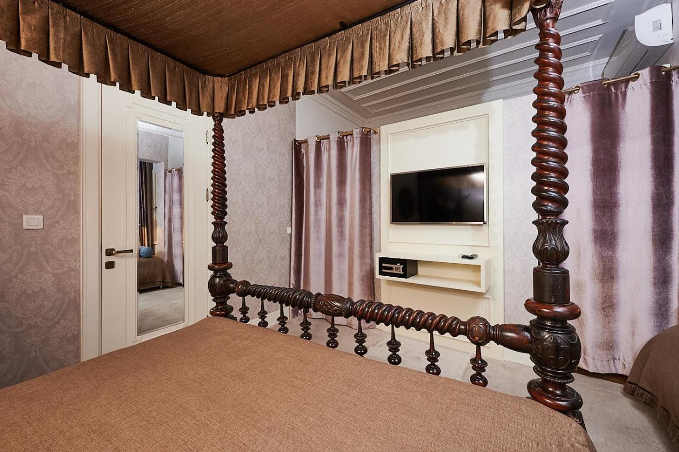 Faik Pasha Otelleri Özel Kategori Beyoğlu İstanbul - Image 172