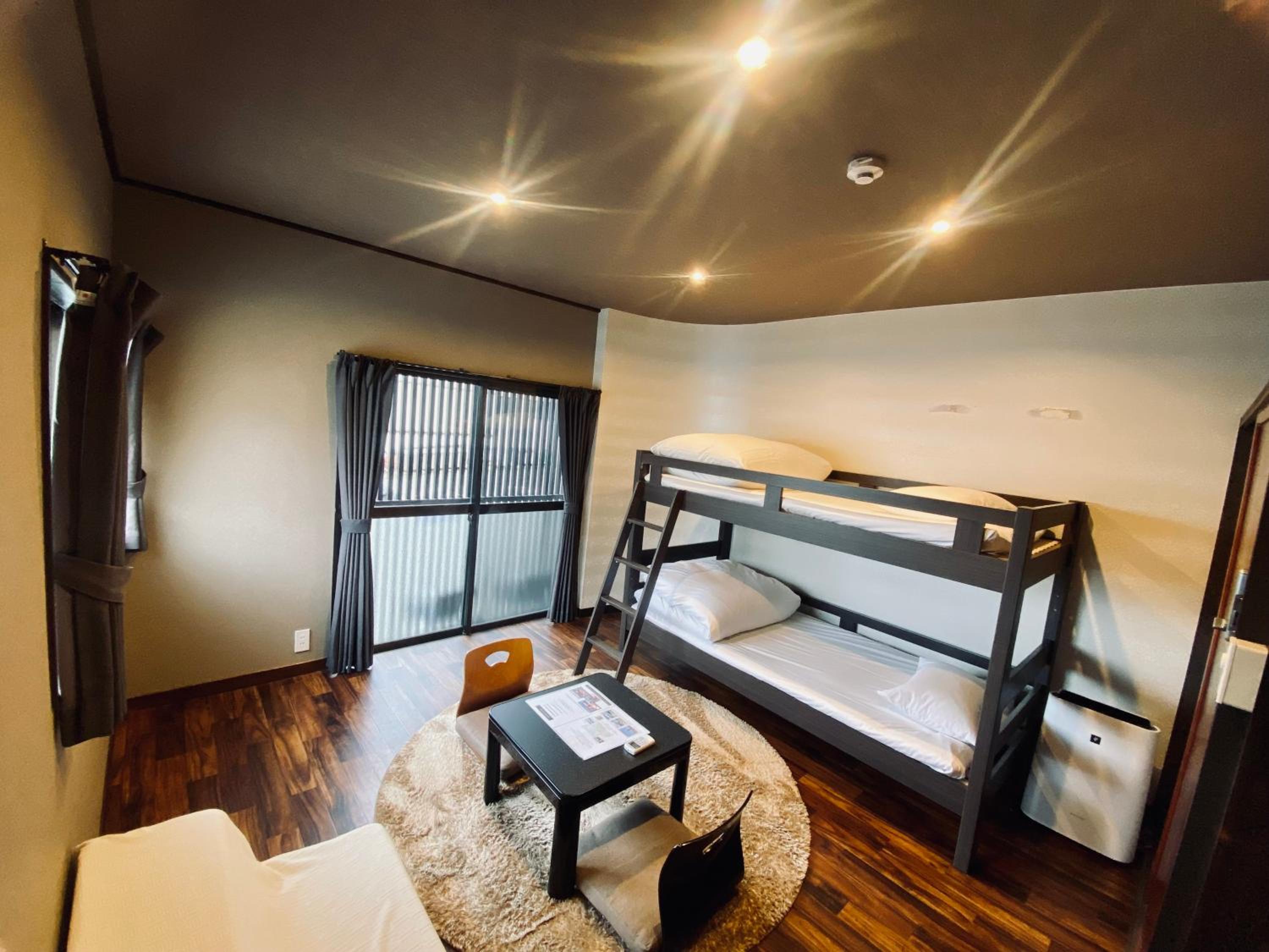 Hostel SAMURISE KURA
