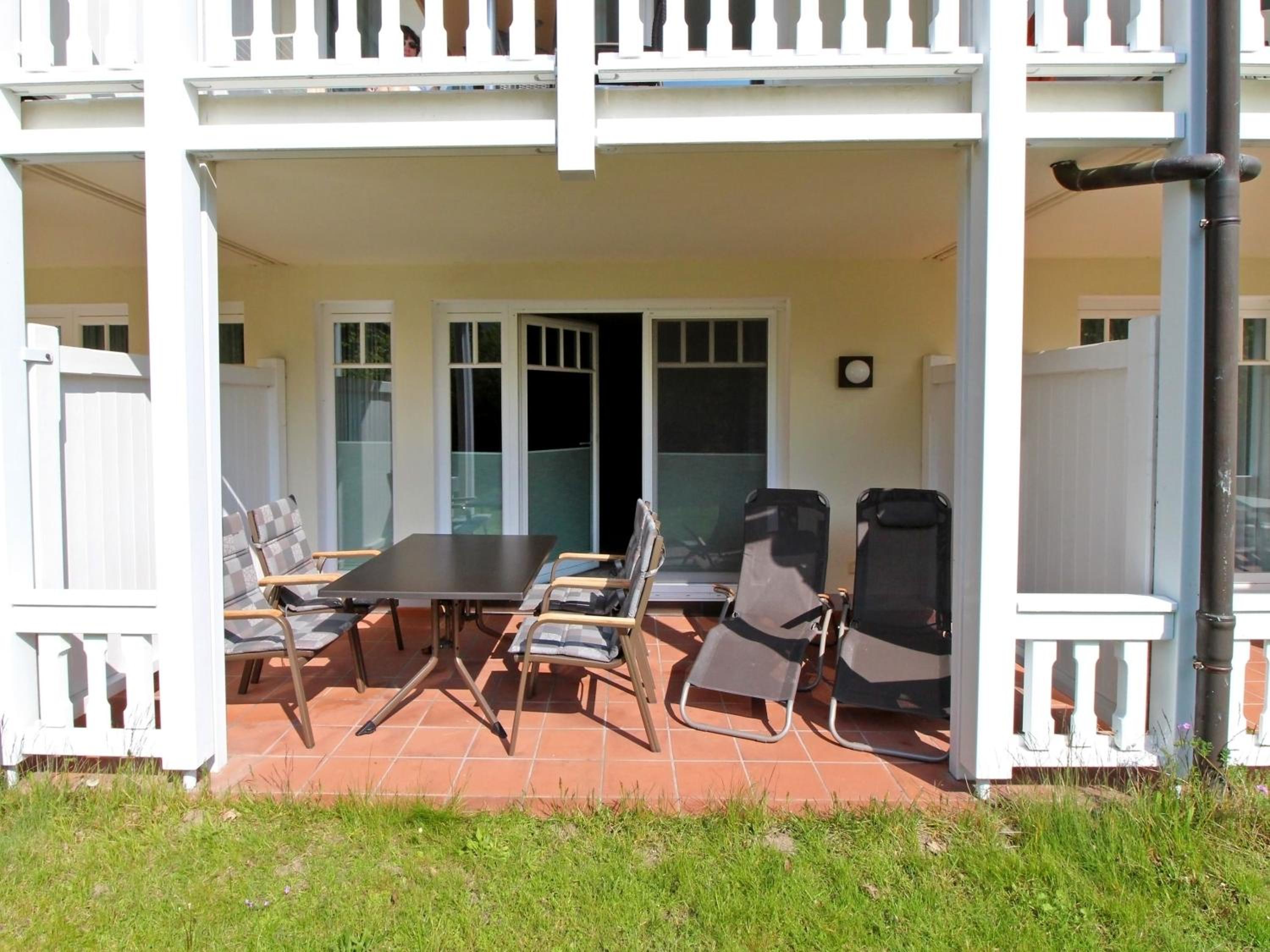 Dünenpark Binz - Wohnung 222 mit Terrasse strandnah