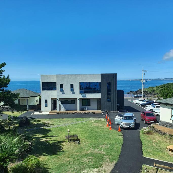 Onthestone Pension