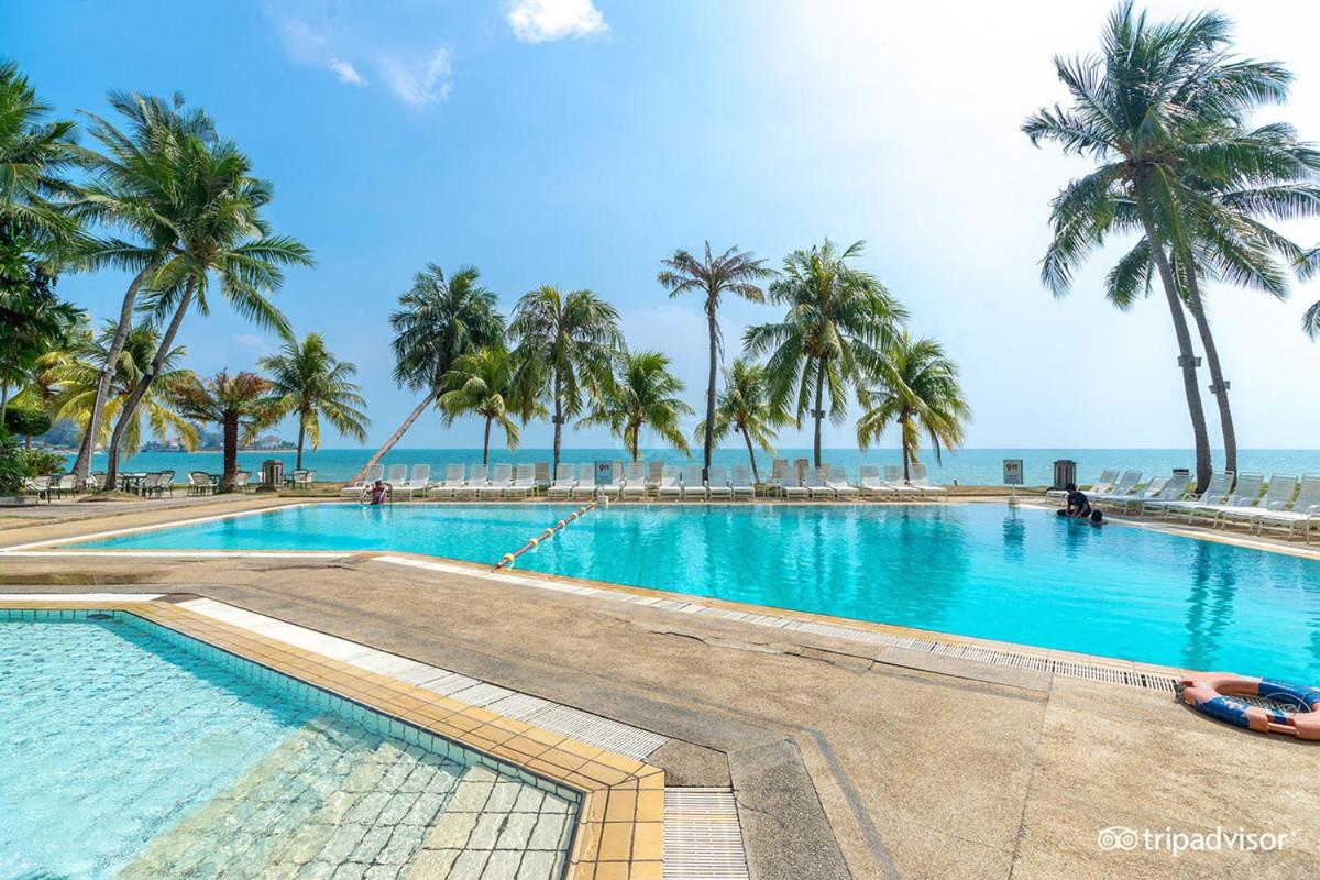 The regency Tanjung Tuan Private Unit homestay Seaview photo 2
