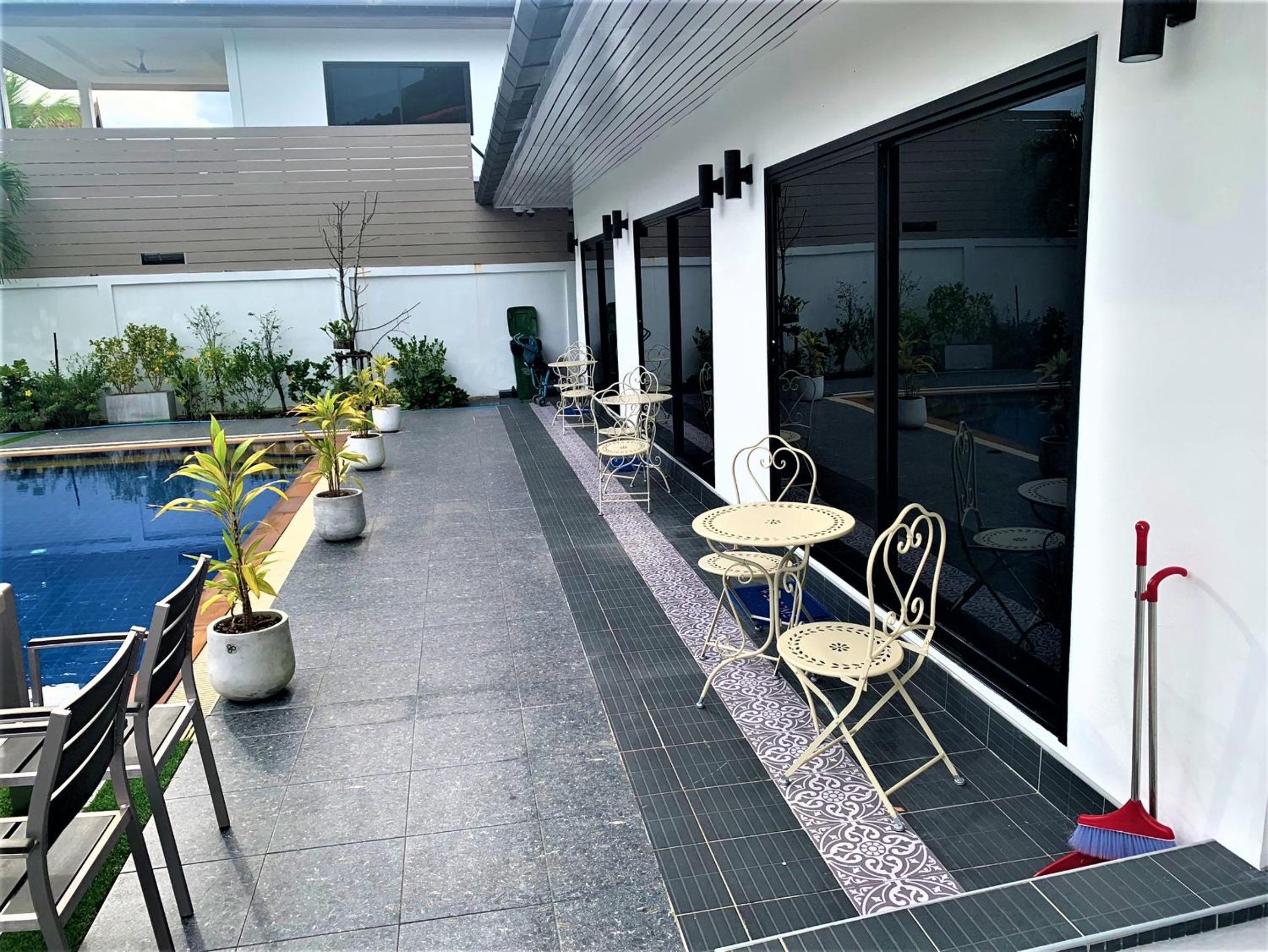 Kamala Fantasy 5 Bedroom Modern Private Pool Villa