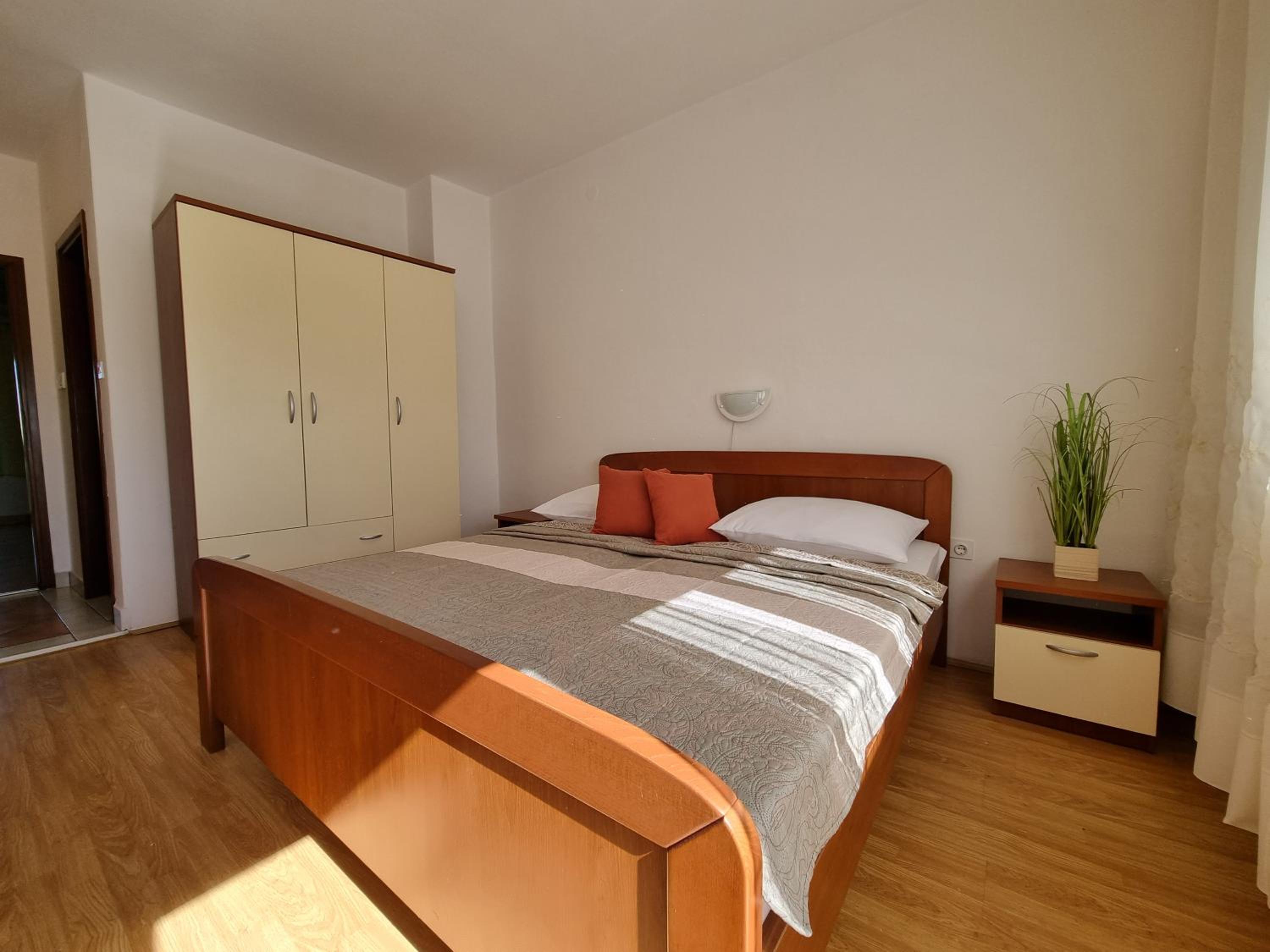 CHIARA Apartments with balcony