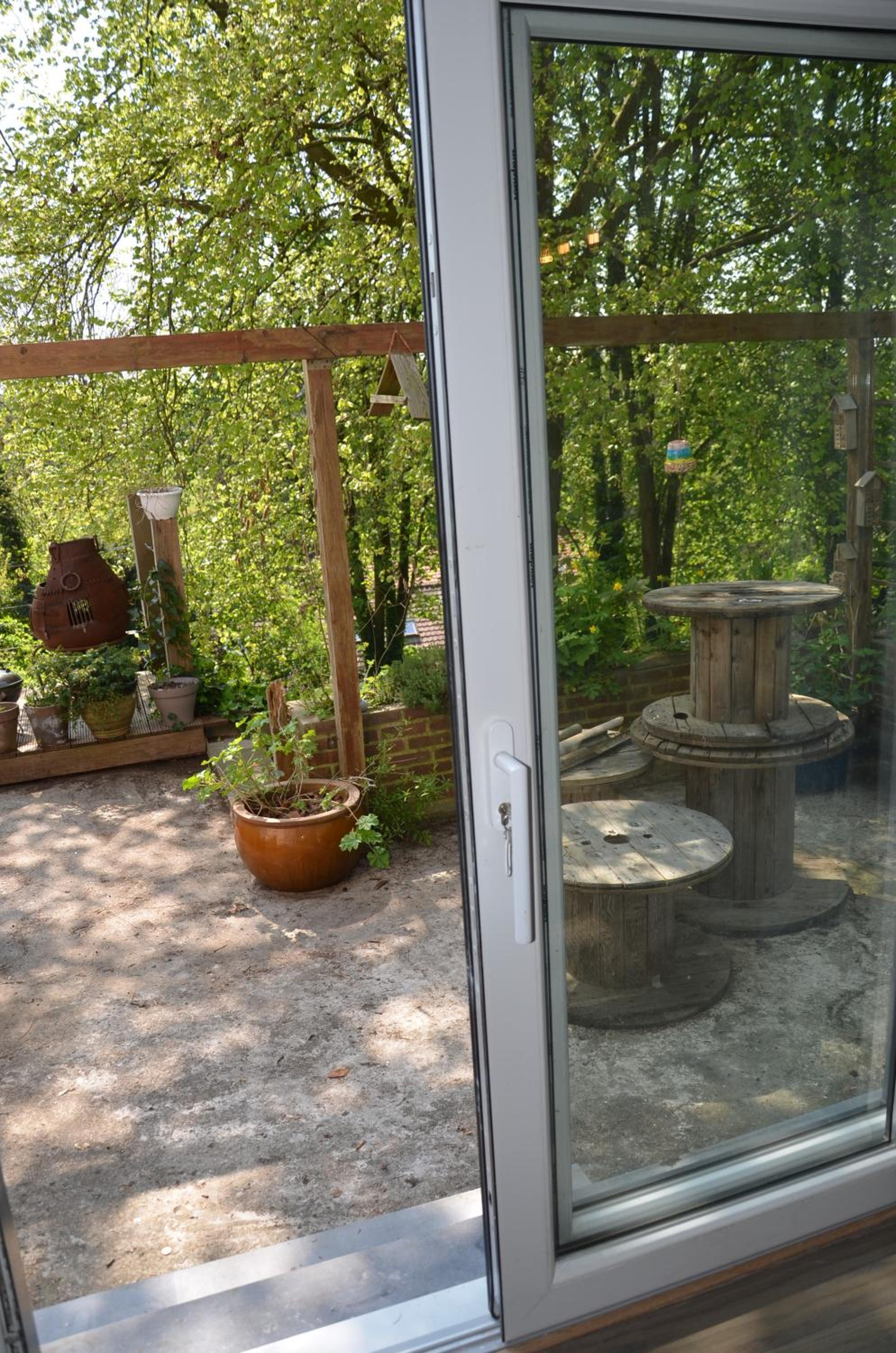 La cave au chat'pitre / l'étable