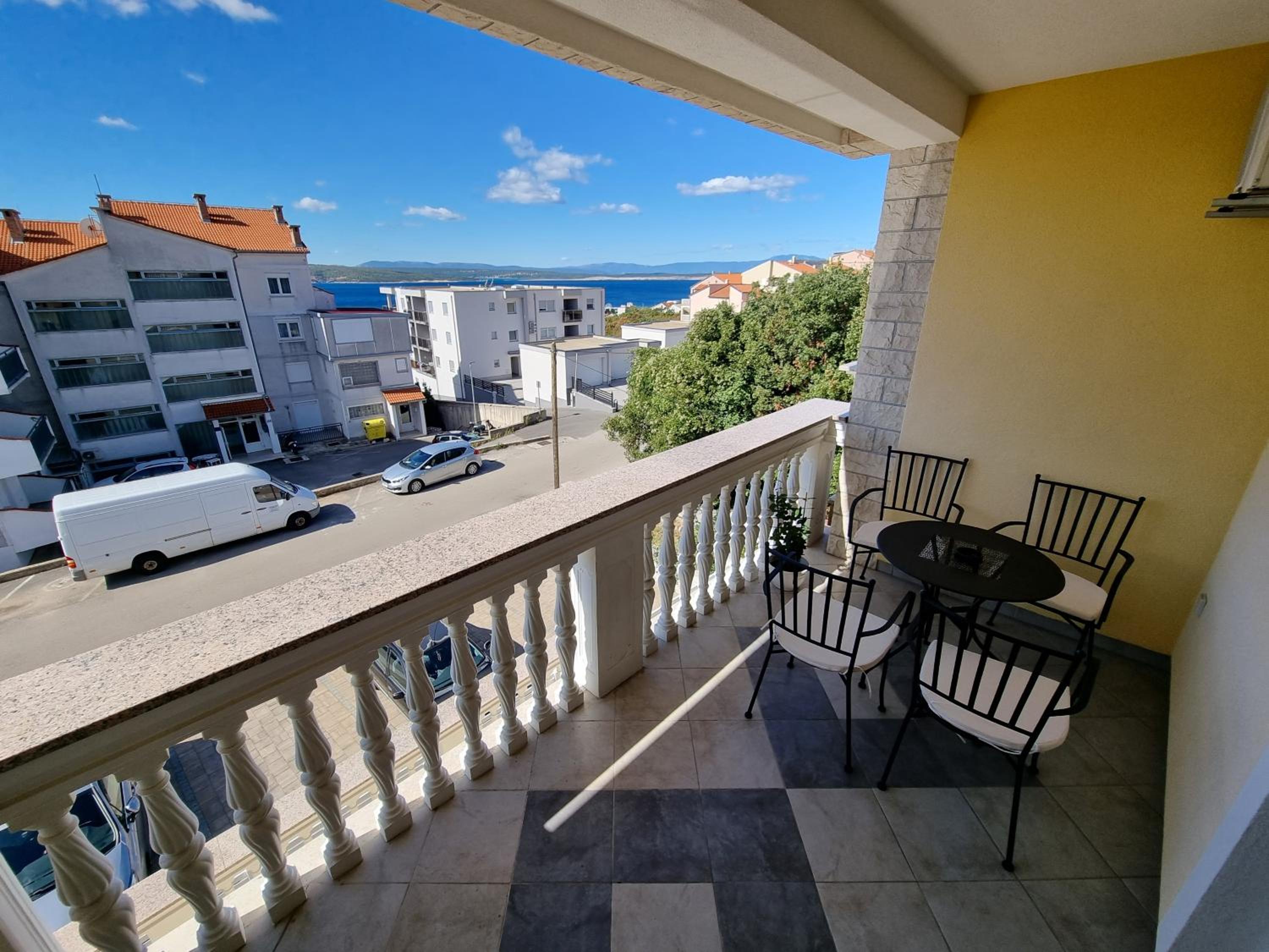 CHIARA Apartments with balcony