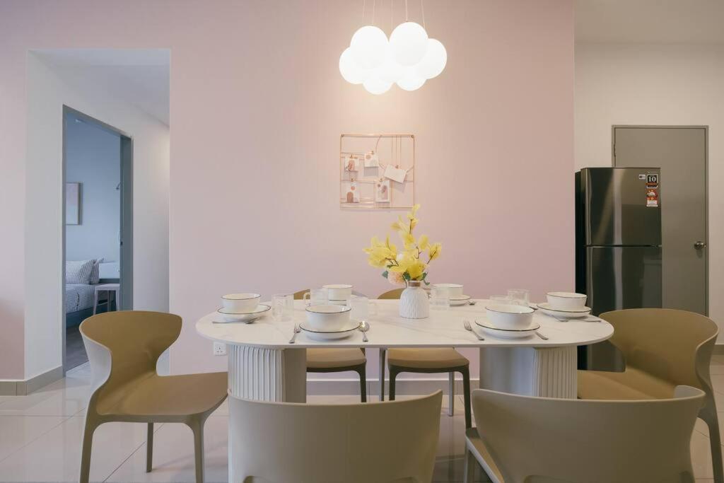 NEW!Pink Sweet Nordic Velocity MRT MVertica