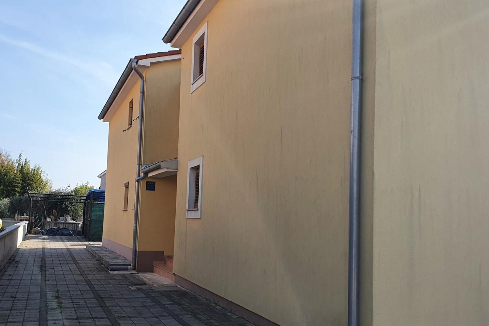 Apartment Marija for three Persons Valbandon close to the beach view 3