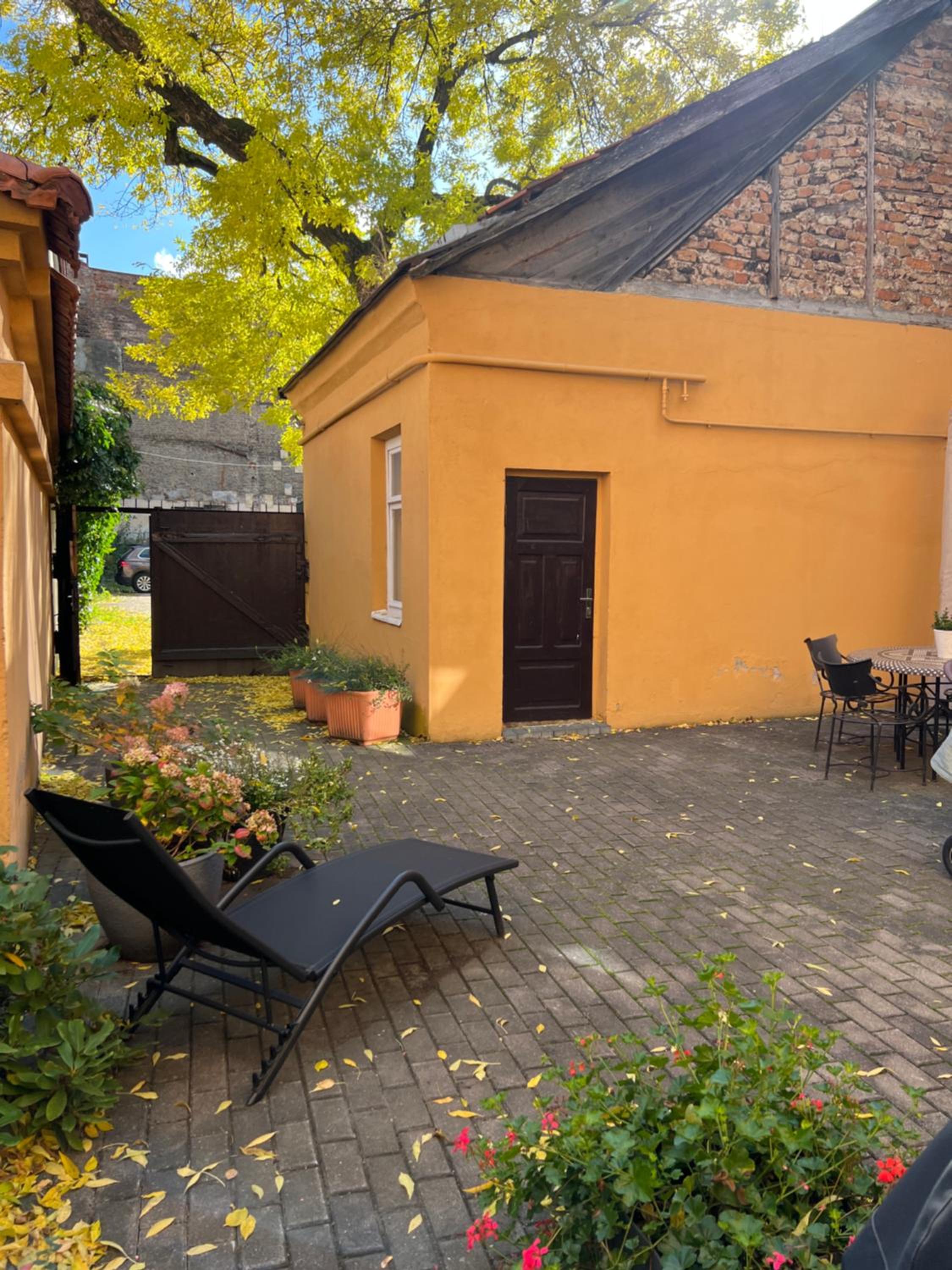 Angel House Vilnius, 4A view 2