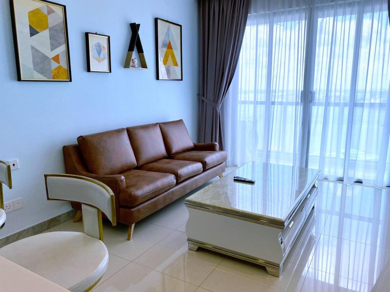 R&F Princess Cove JB Apartment Suites By SC Homestay