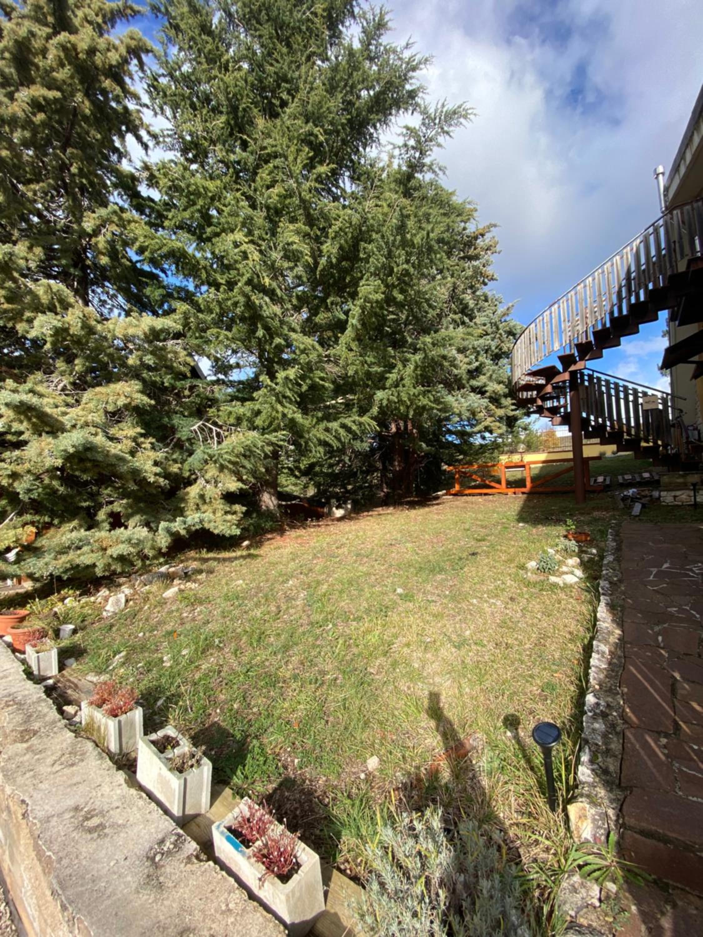 Monte Amaro Apartment con camino, terrazzo e giardino view 2