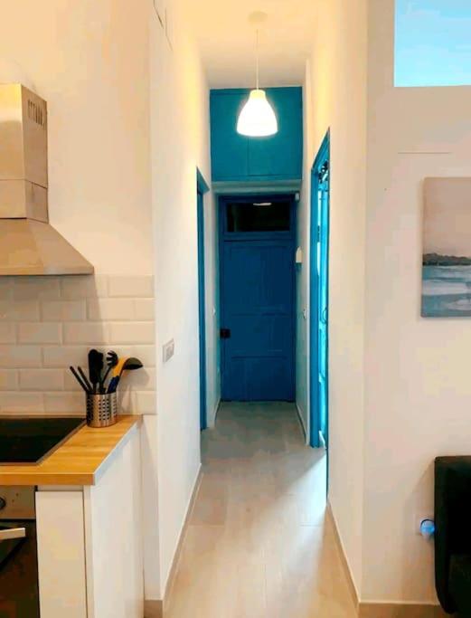 Apartamento en la playa las arenas +Wifi+AC view 2