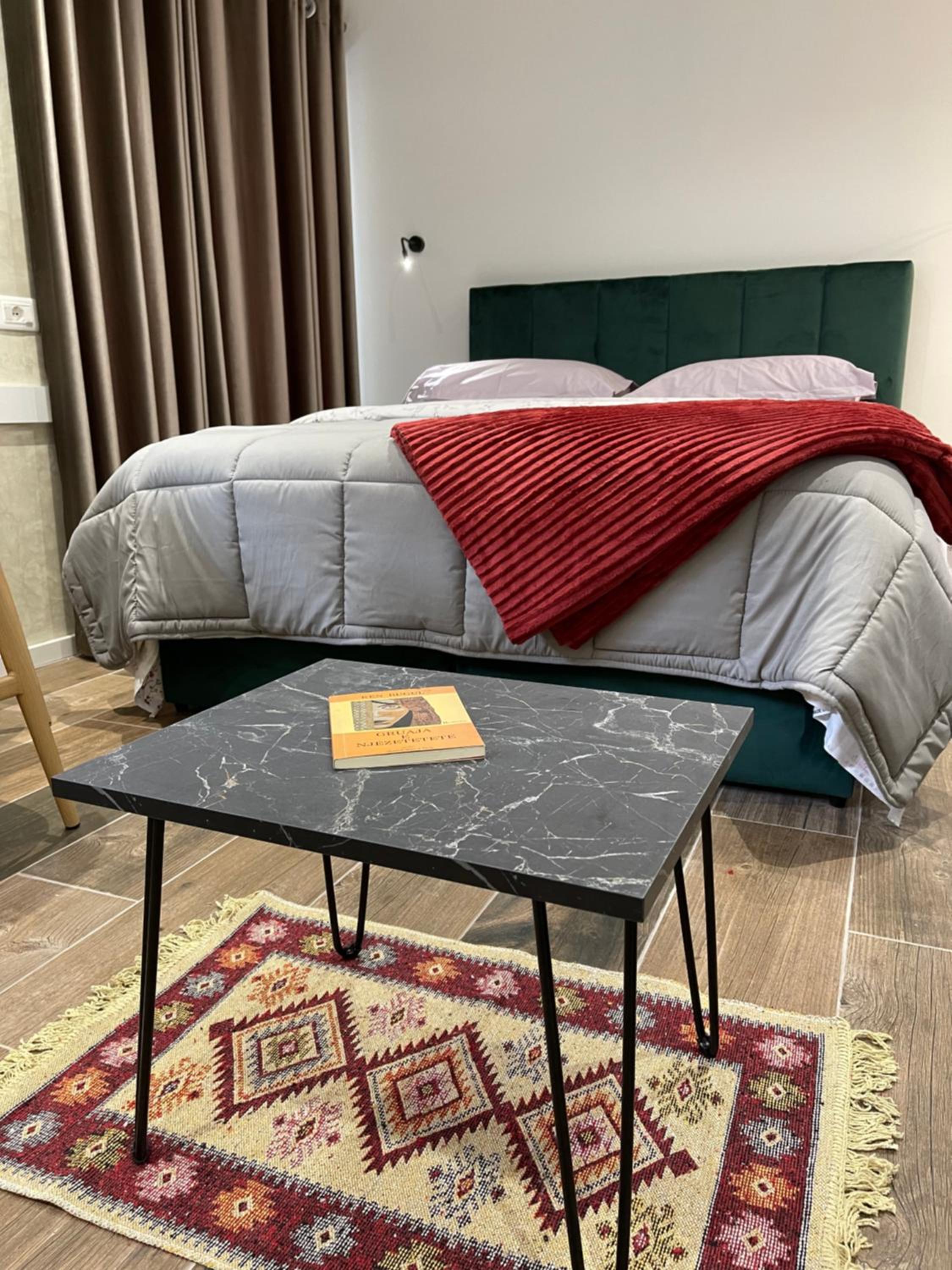 Le petite Studio Apartments - ENJOY TRAVEL