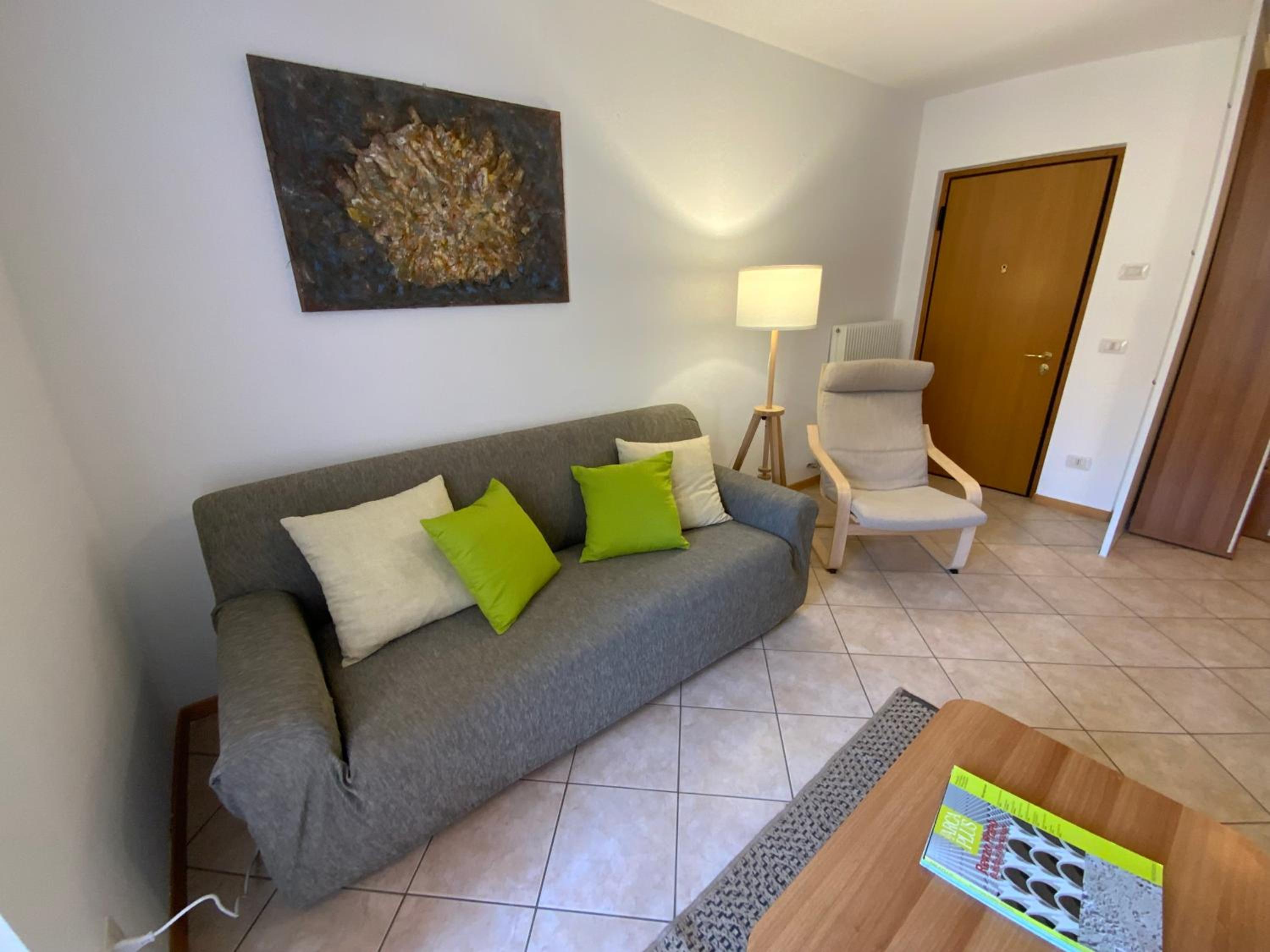 Juli Richi apartment